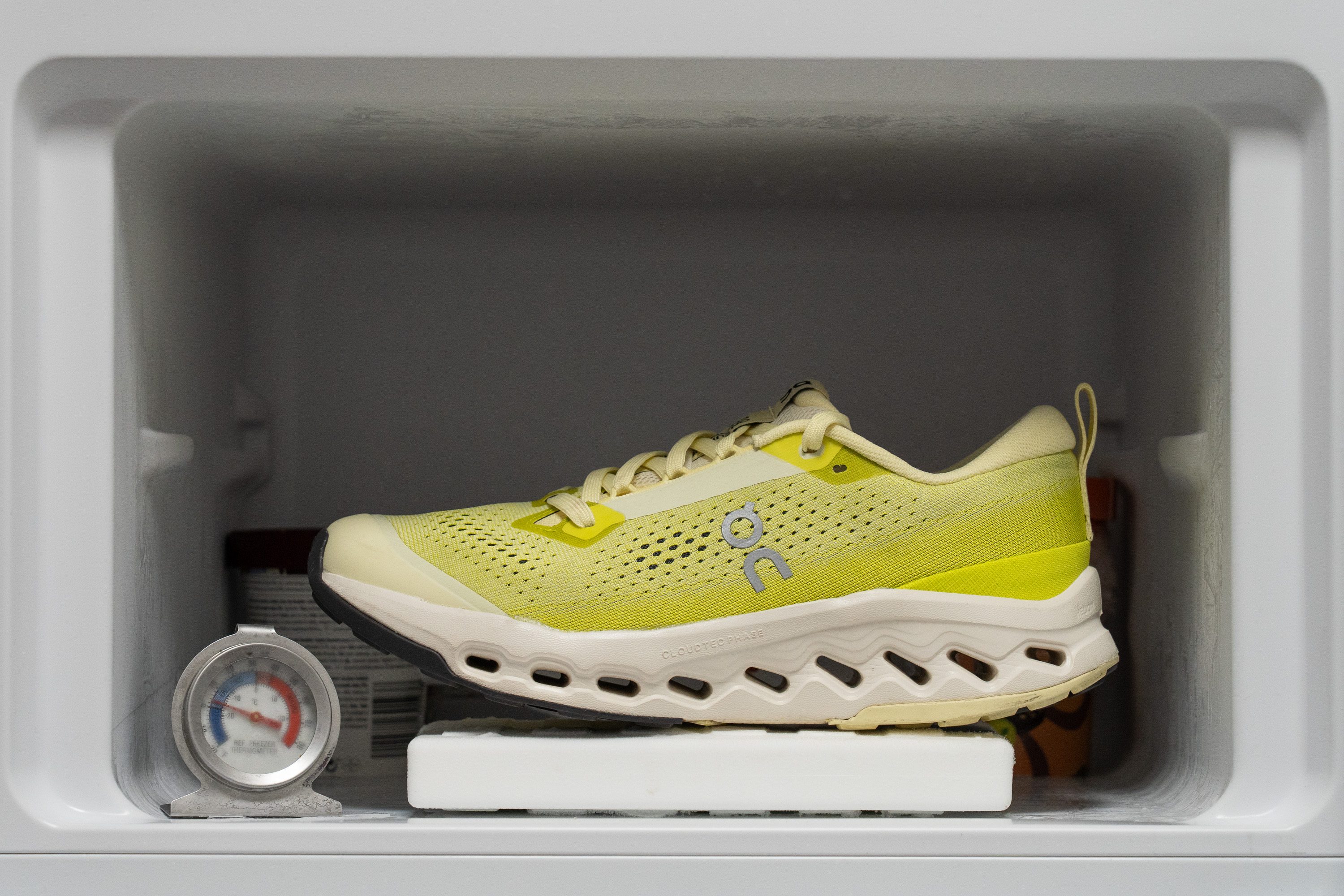 On Cloudsurfer Trail 2 Midsole softness in cold (%)