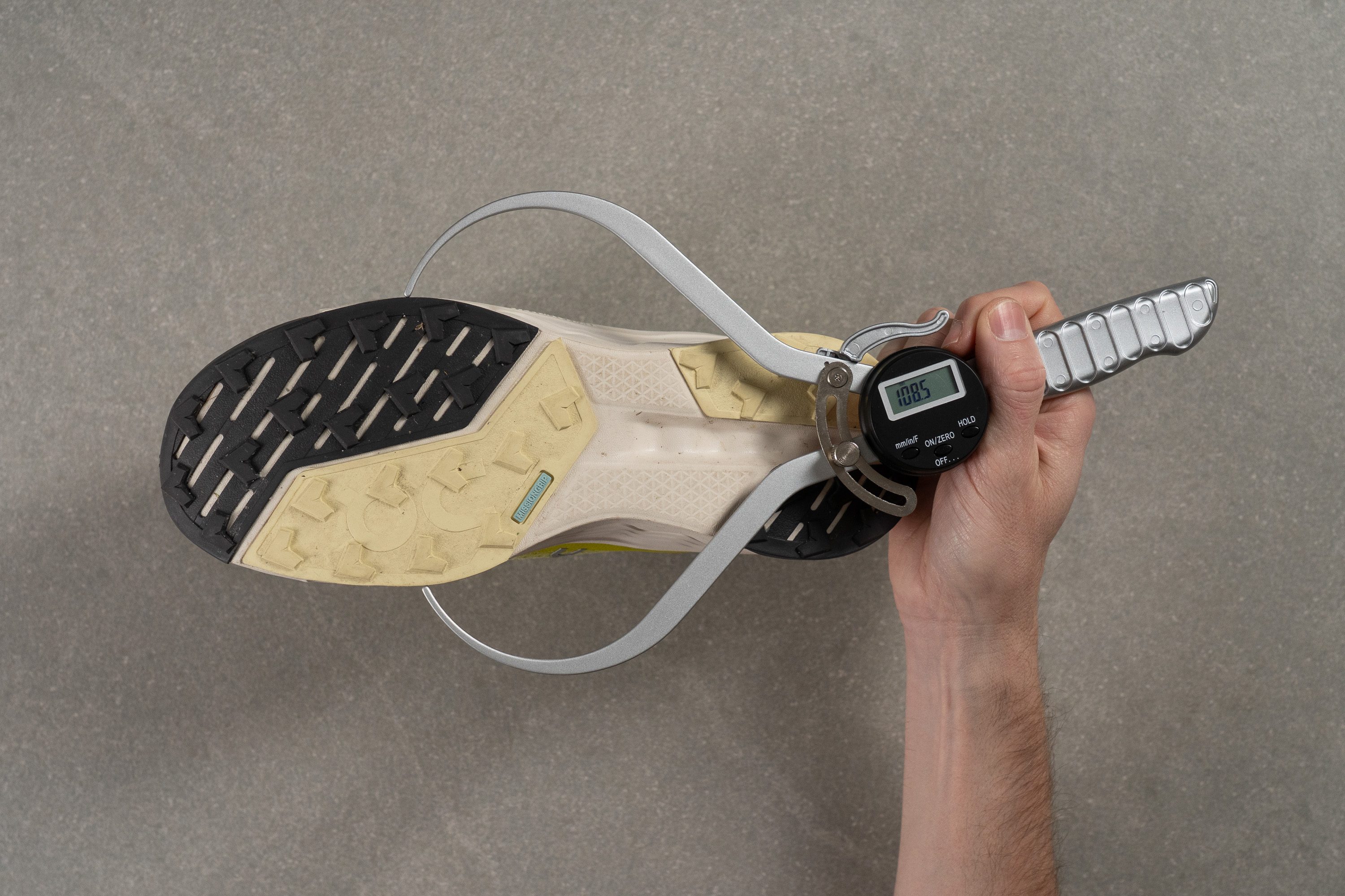 On Cloudsurfer Trail 2 Midsole width - forefoot