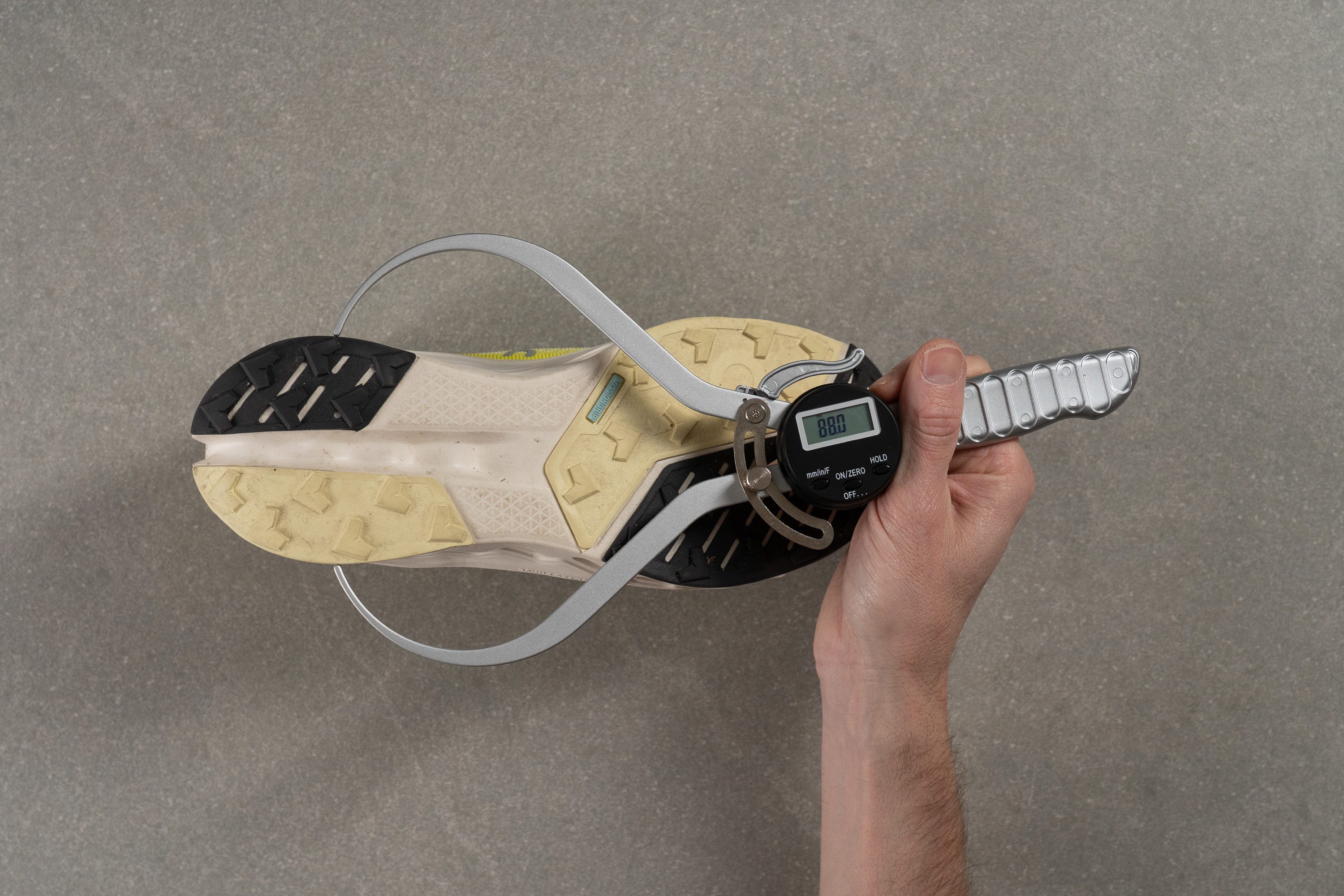 On Cloudsurfer Trail 2 Midsole width - heel