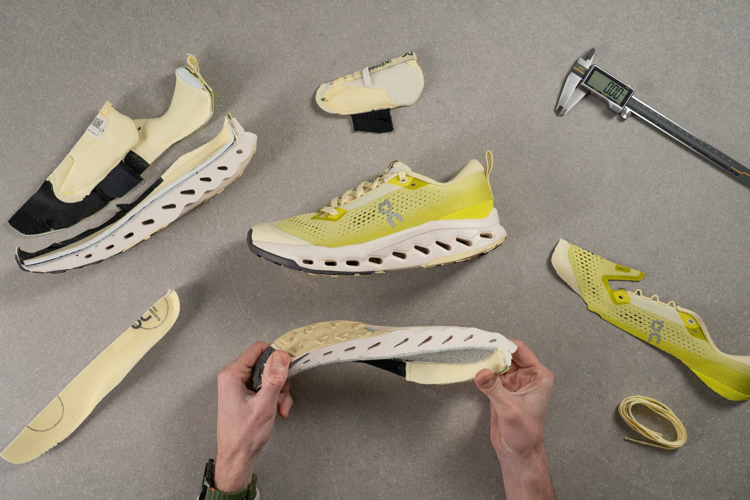 On Cloudsurfer Trail 2 parts