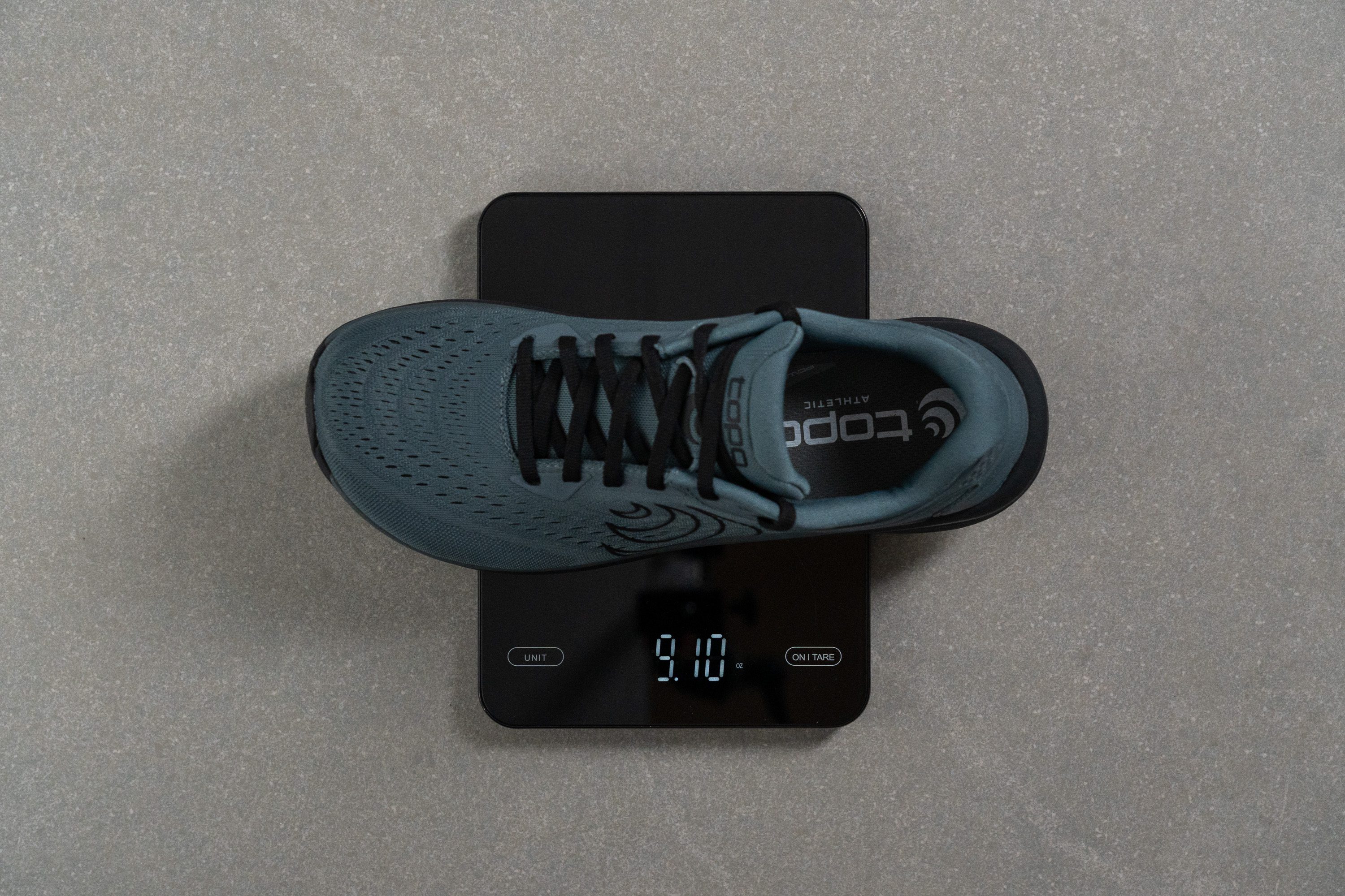 Topo Phantom 4 Weight