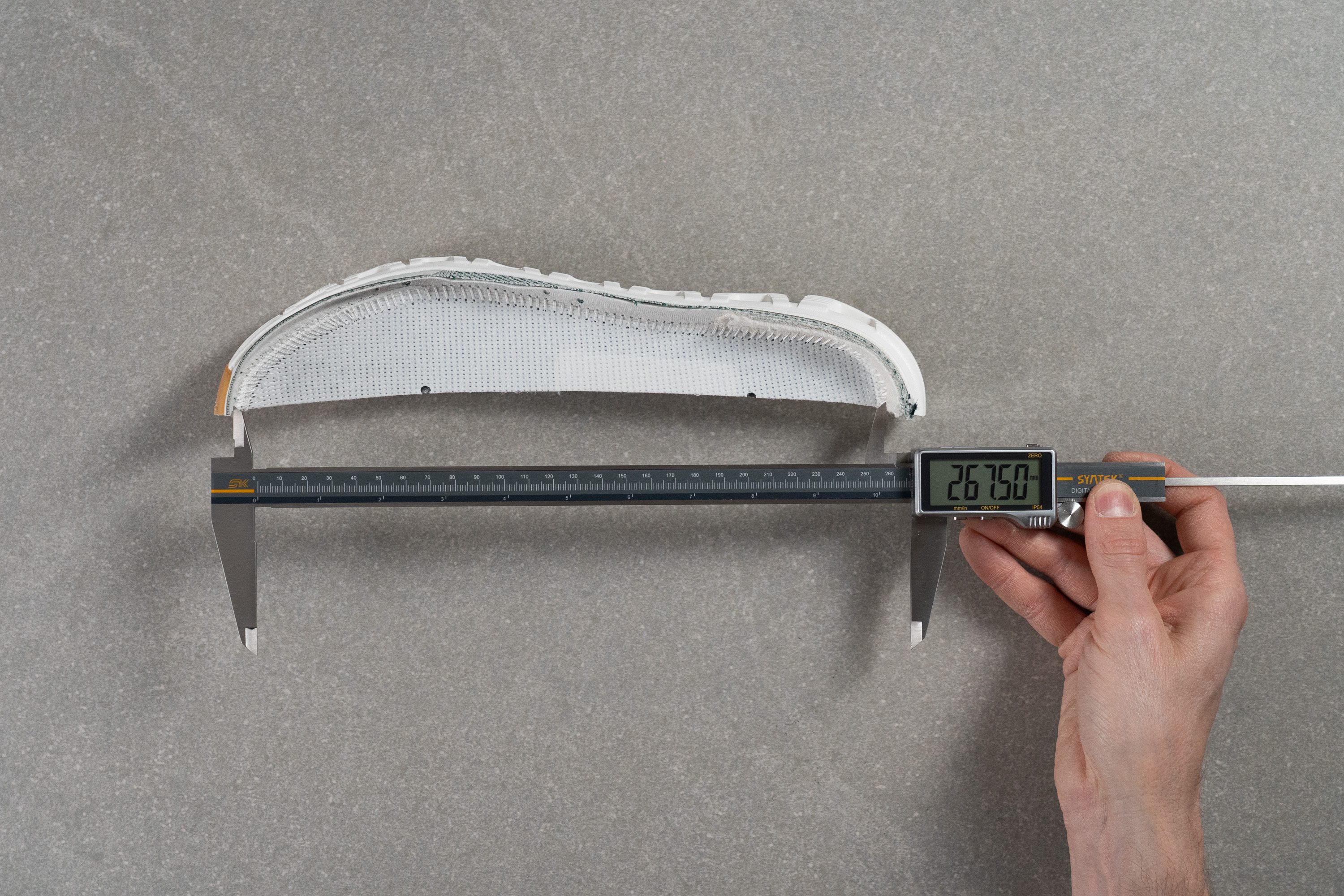 On Cloud 6 Versa Internal length