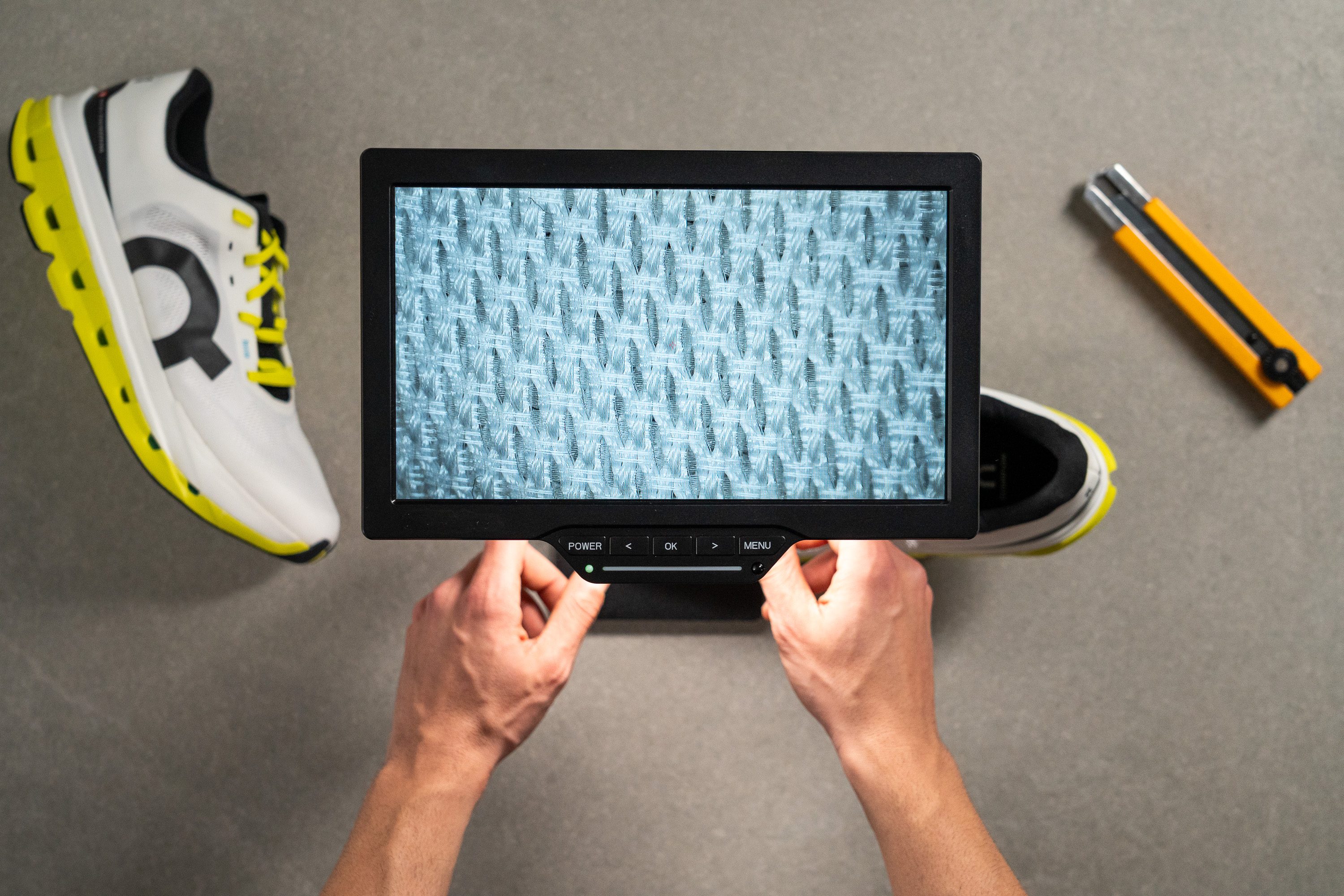 On Cloudflow 5 microscope