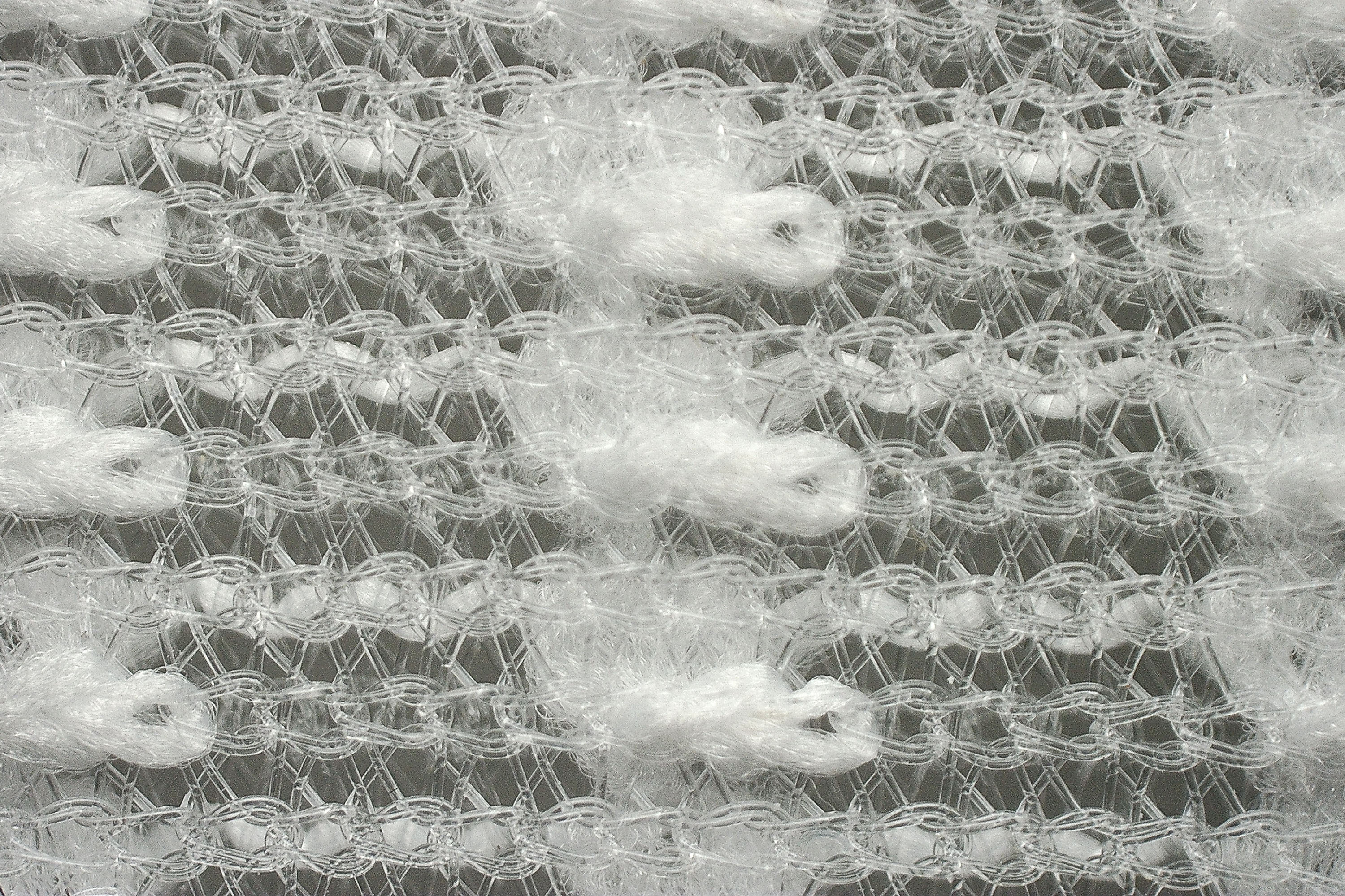 TYR Maverick V1 Runner Breathability upper under microscope
