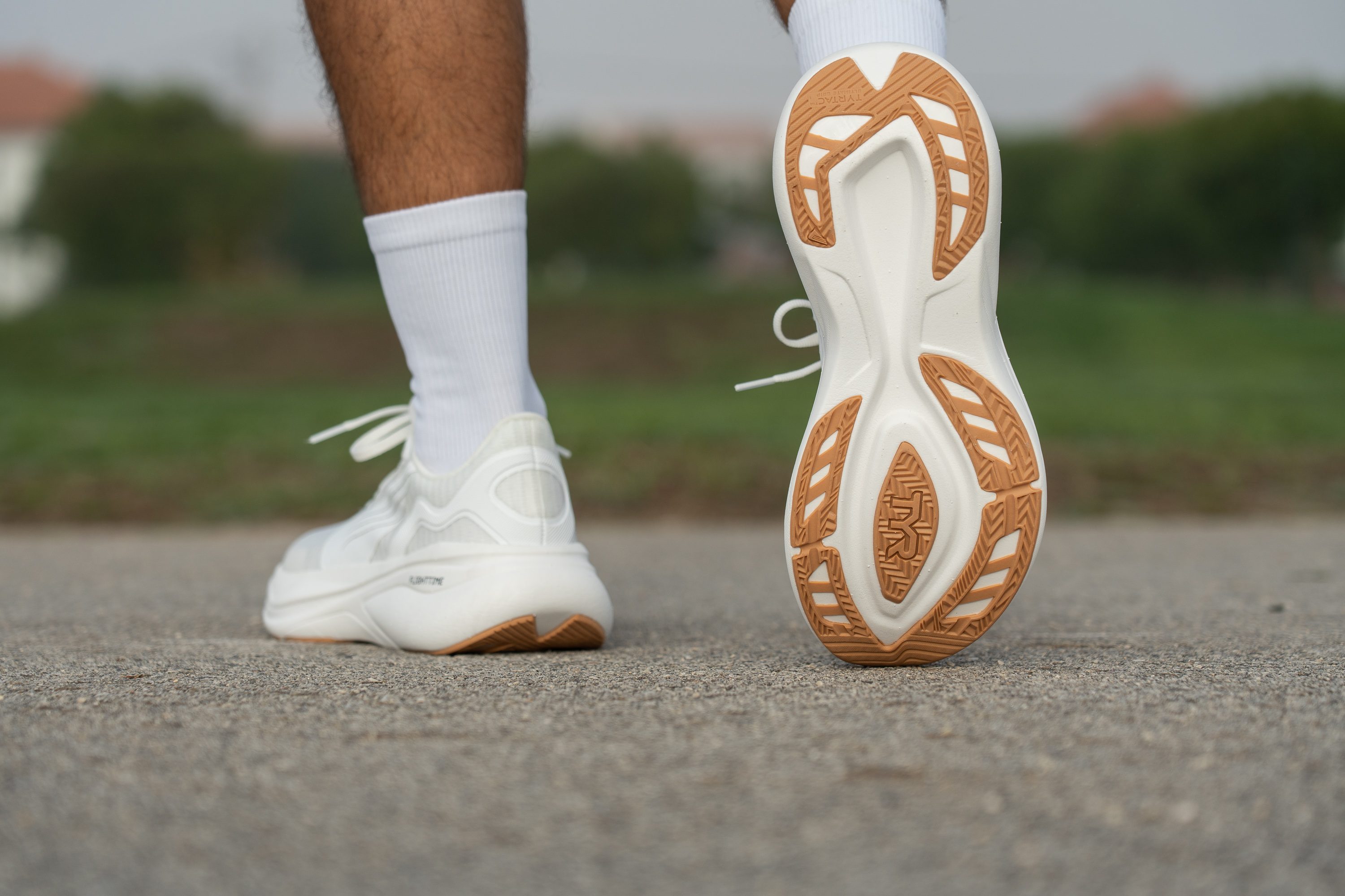 TYR Maverick V1 Runner Outsole design