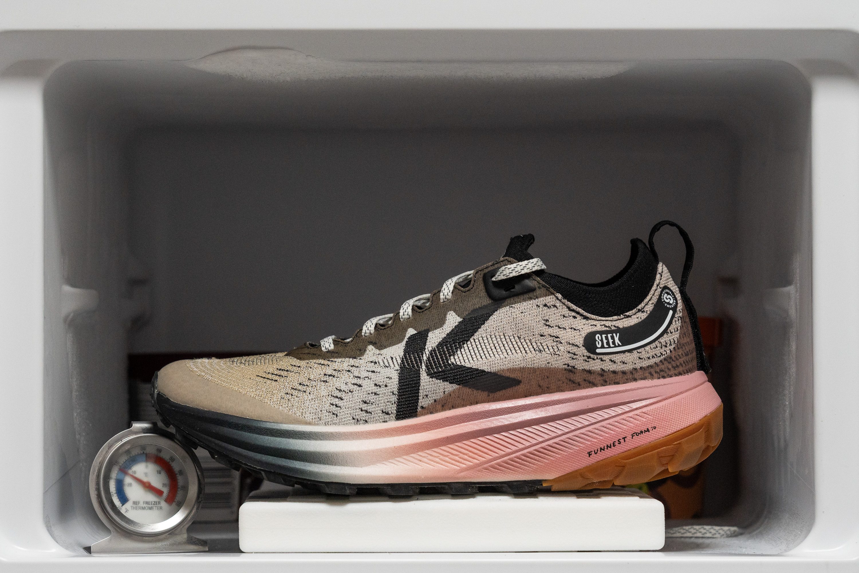 KEEN Seek Midsole softness in cold (%)