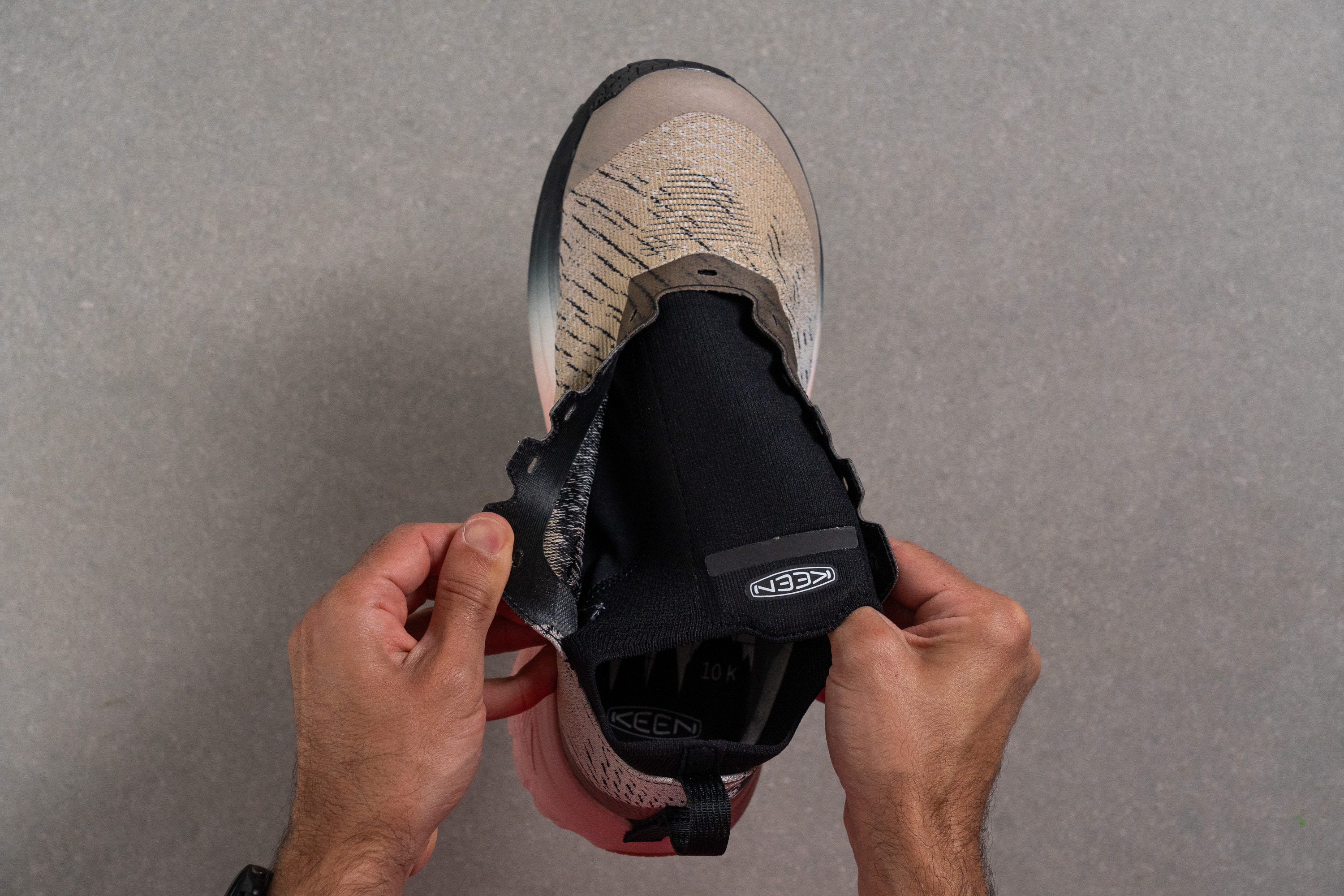 KEEN Seek Tongue: gusset type
