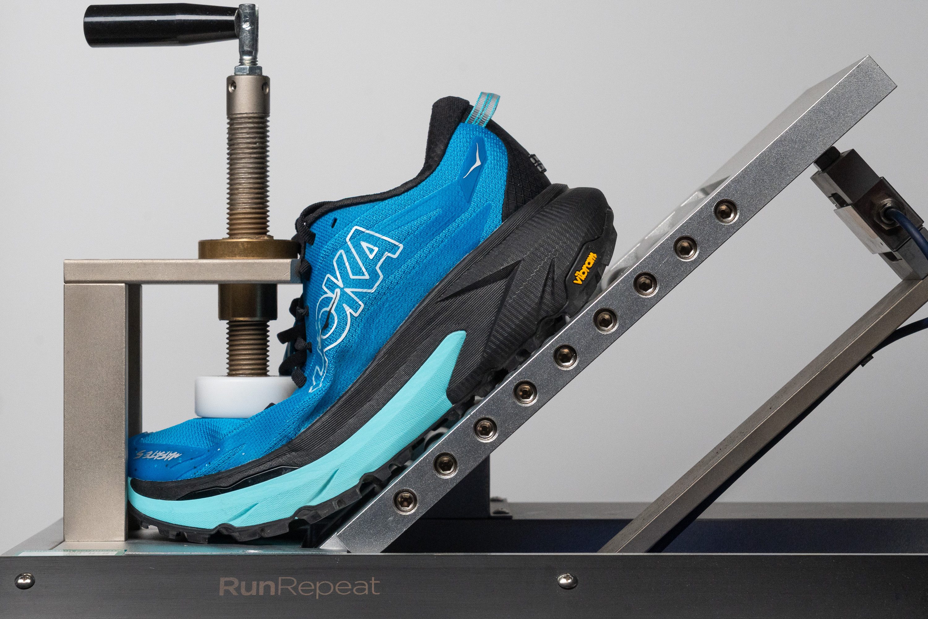 HOKA Mafate 5 Flexibility / Stiffness