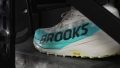 Brooks Cascadia Elite Forefoot traction