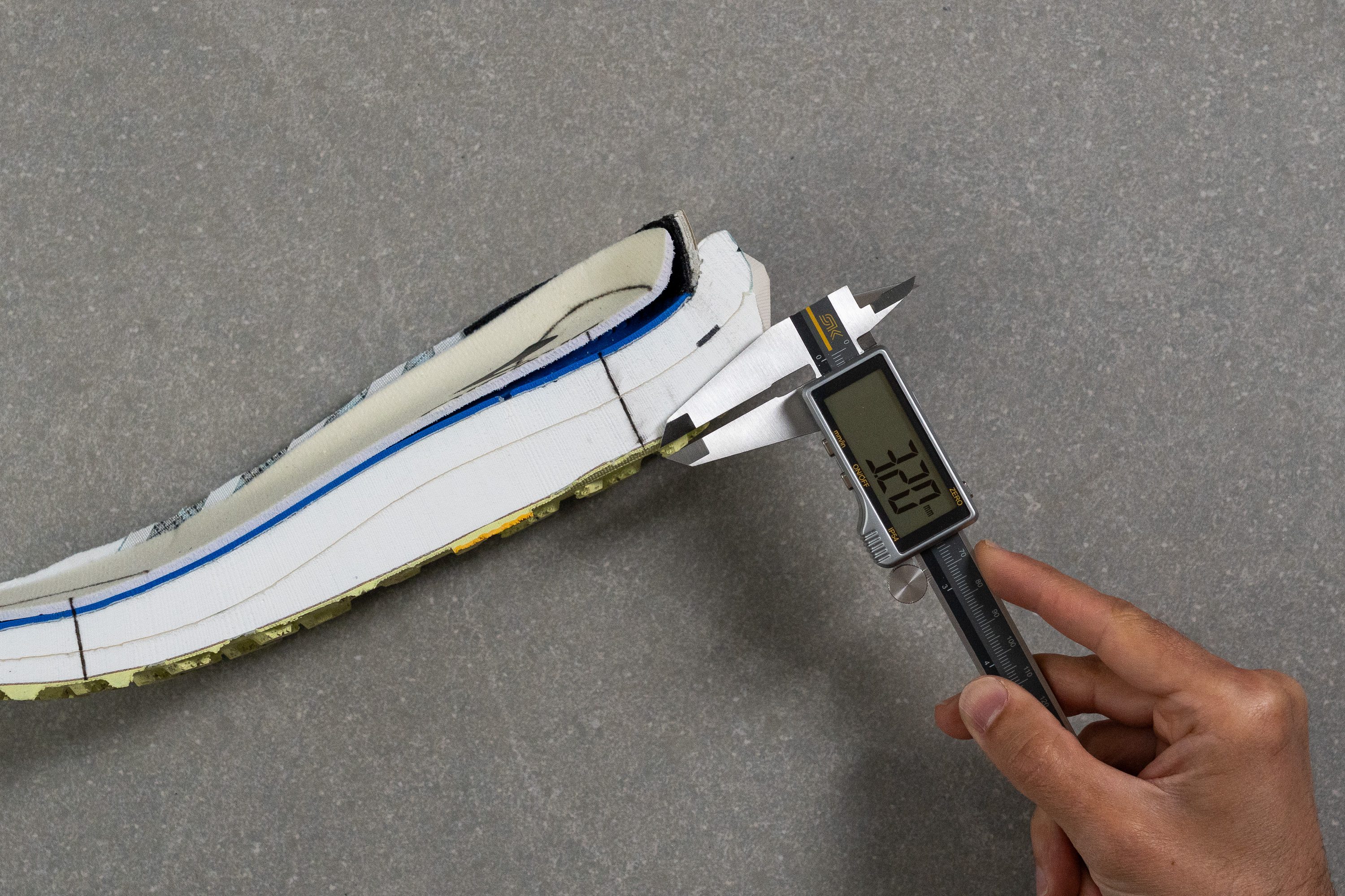 Brooks Cascadia Elite Lug depth