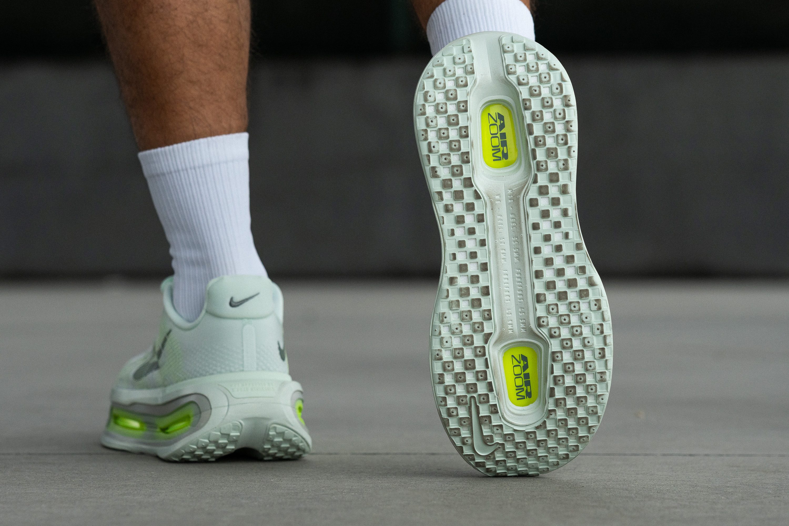 Nike Vomero Premium Outsole design