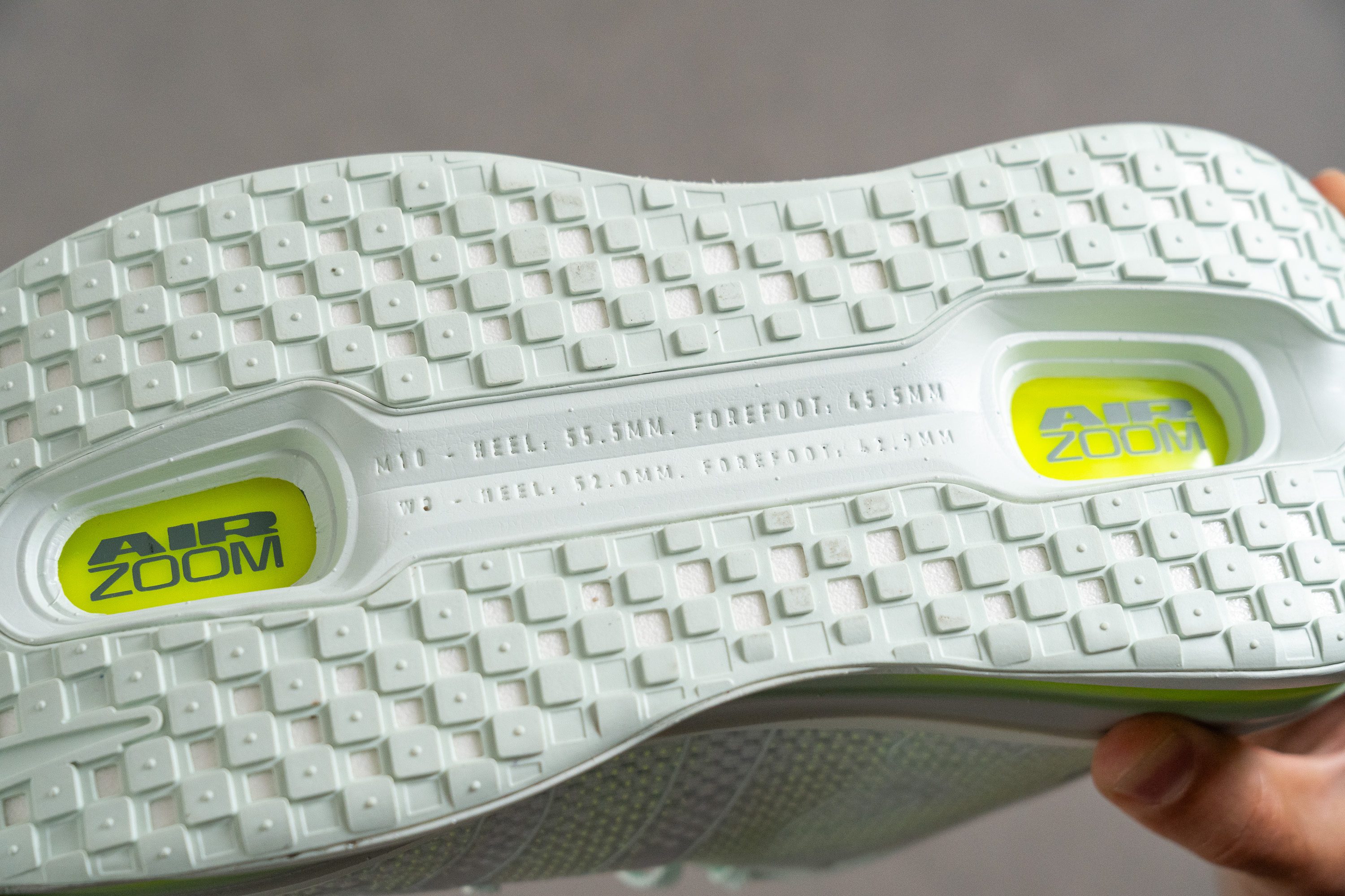 Nike Vomero Premium Specs