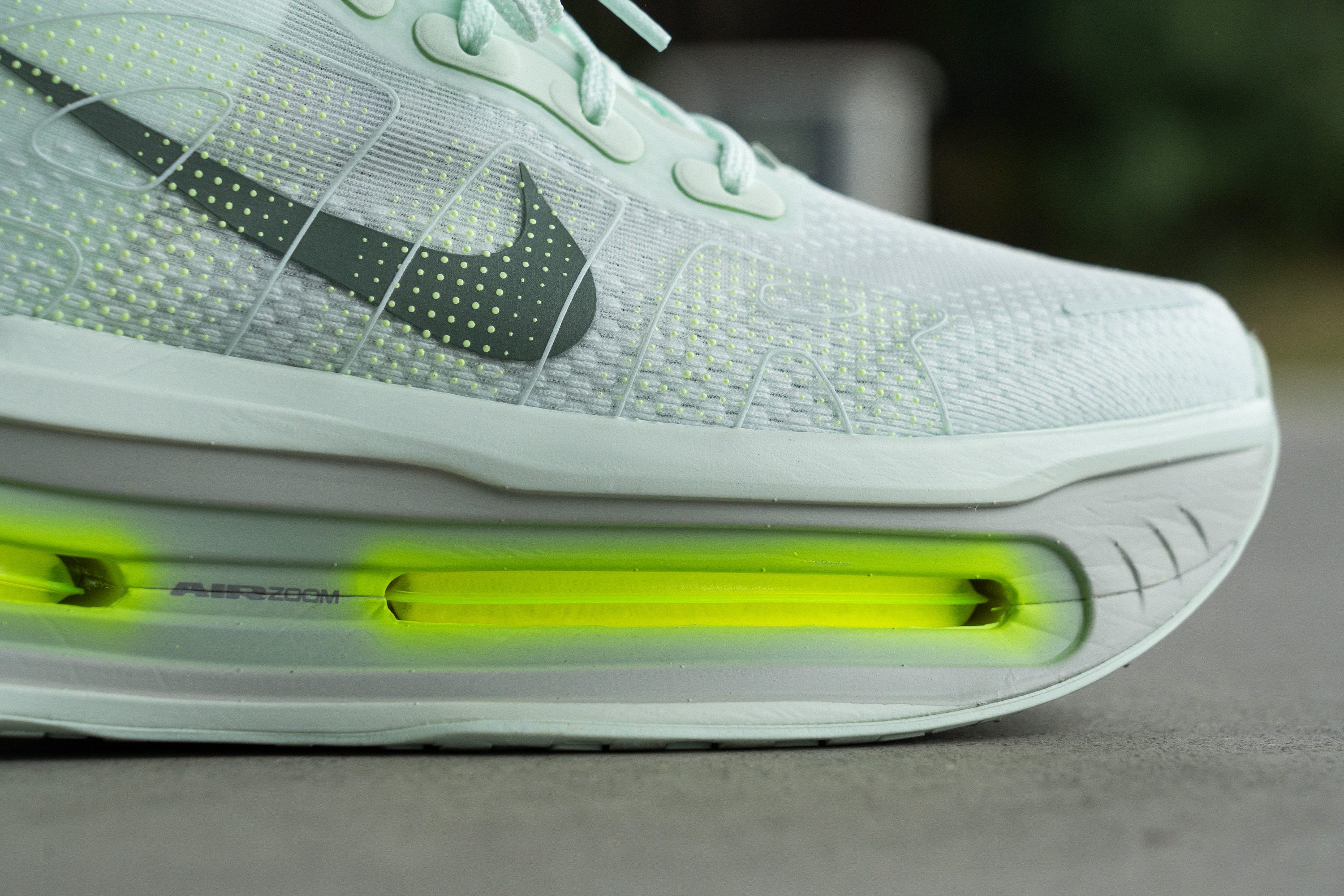 Nike Vomero Premium stack air zoom