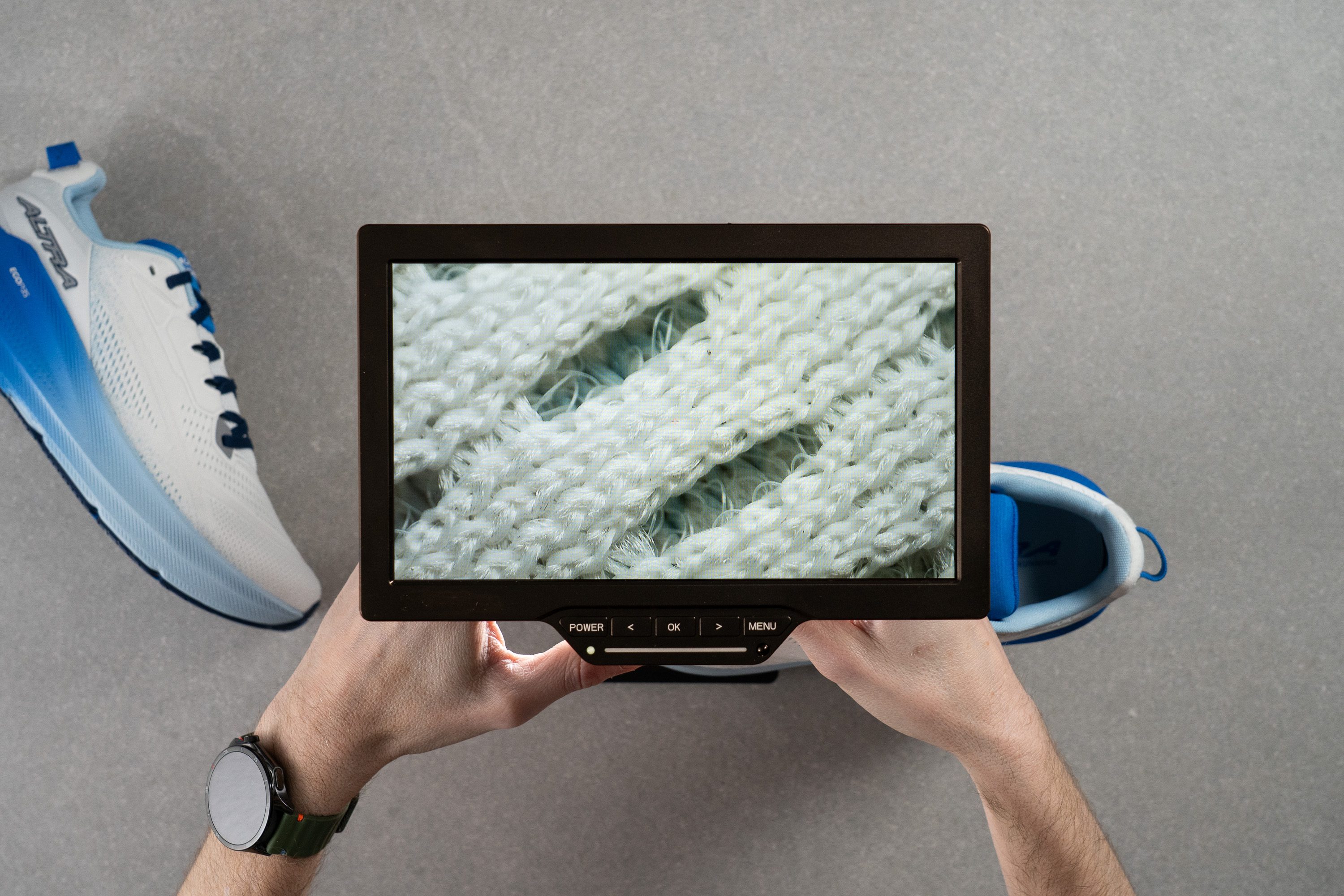 Altra FWD VIA 2 microscope