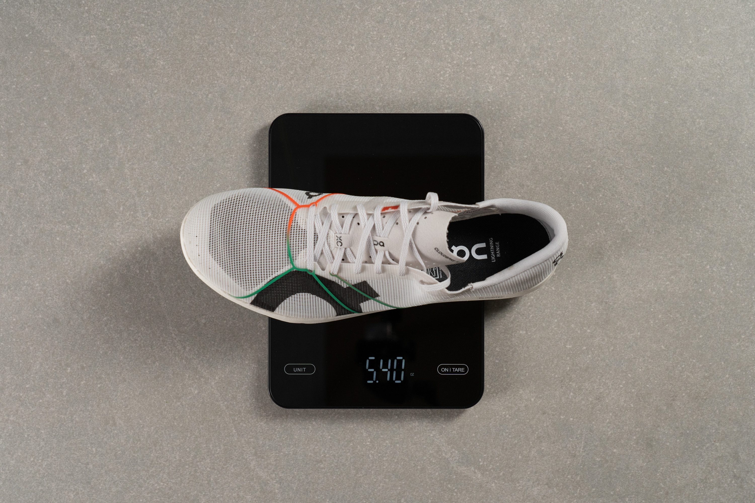 On Cloudspike XC Weight