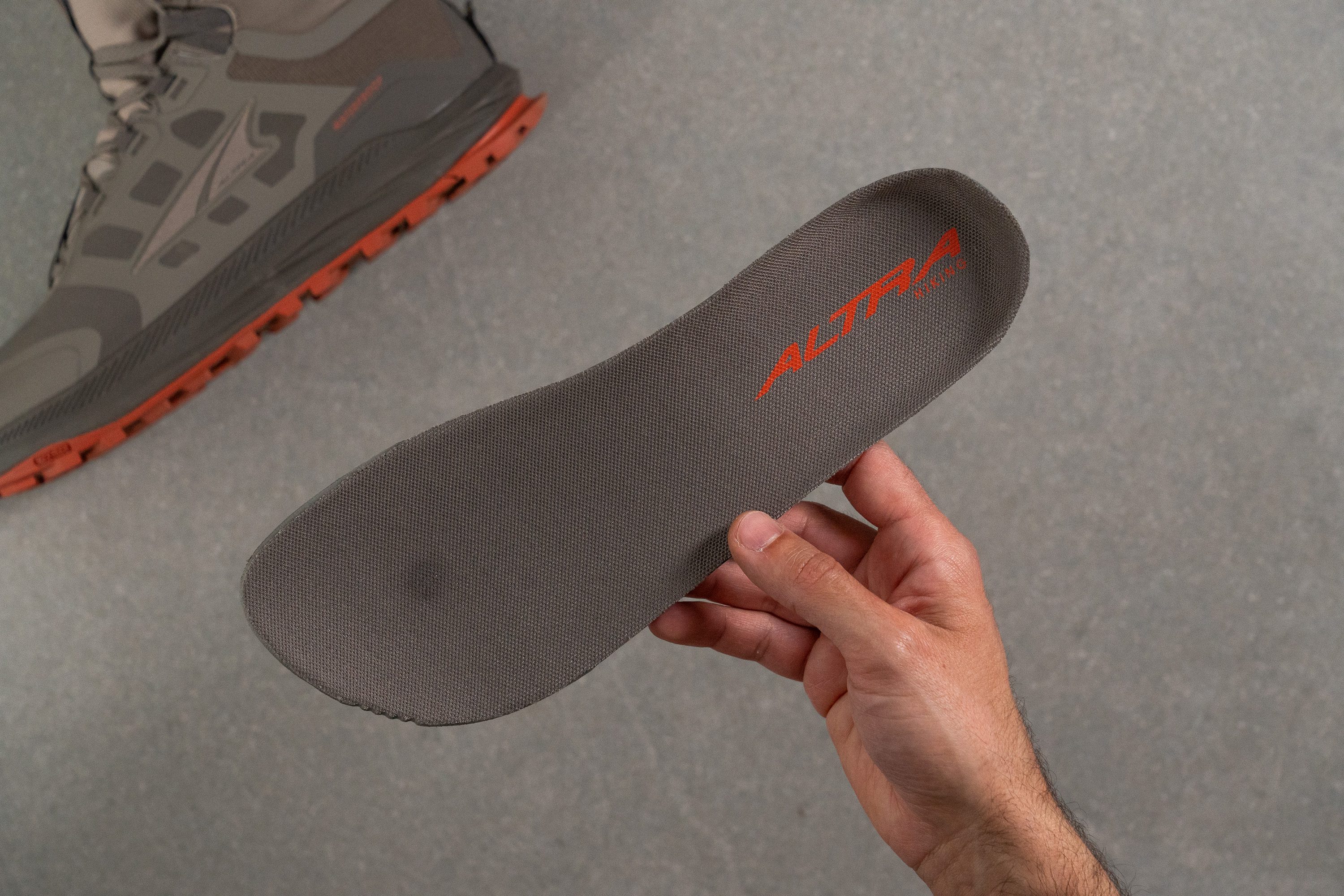 Altra Lone Peak 9 Waterproof Mid Removable insole