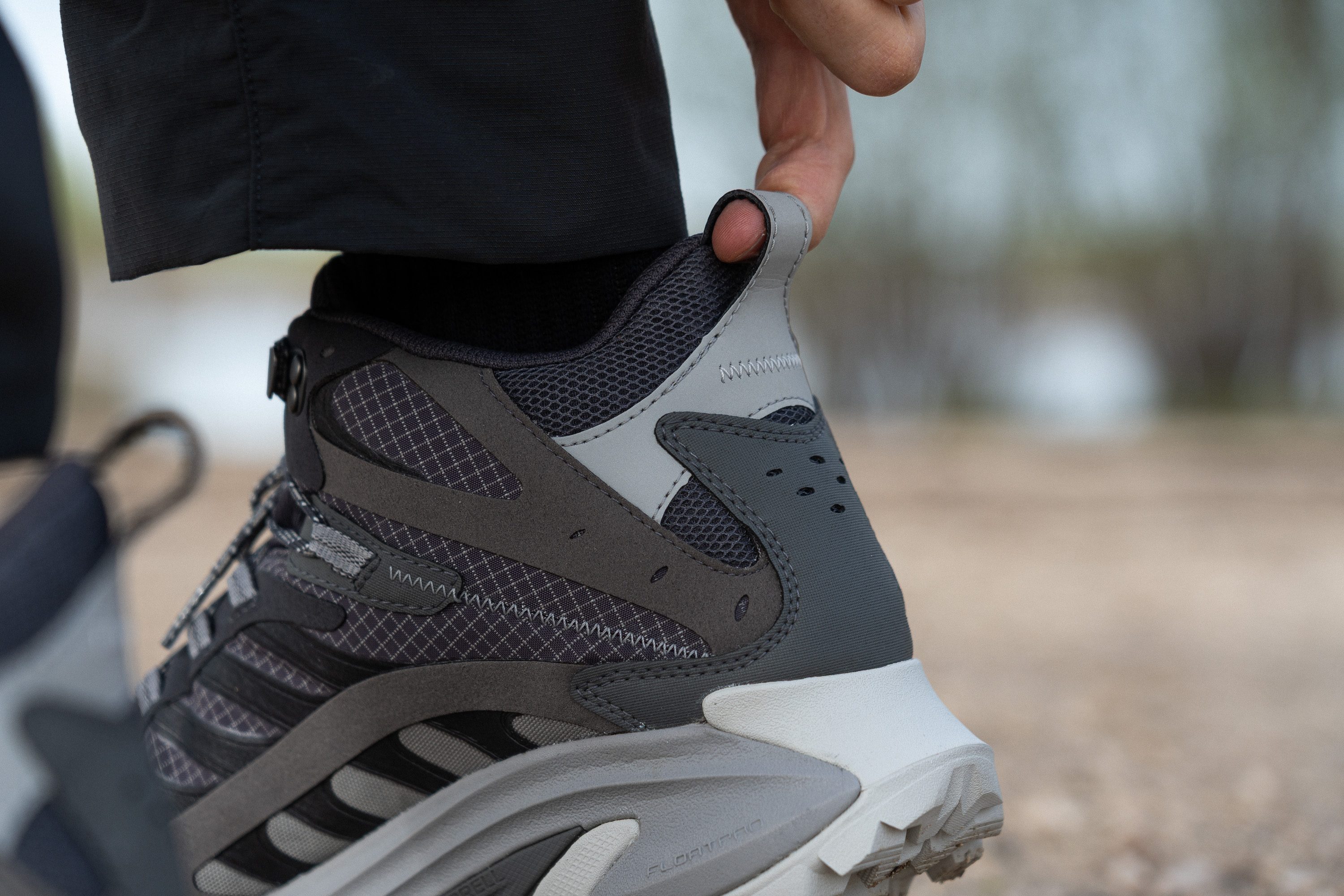 Merrell Moab Speed 2 Mid GTX Heel tab