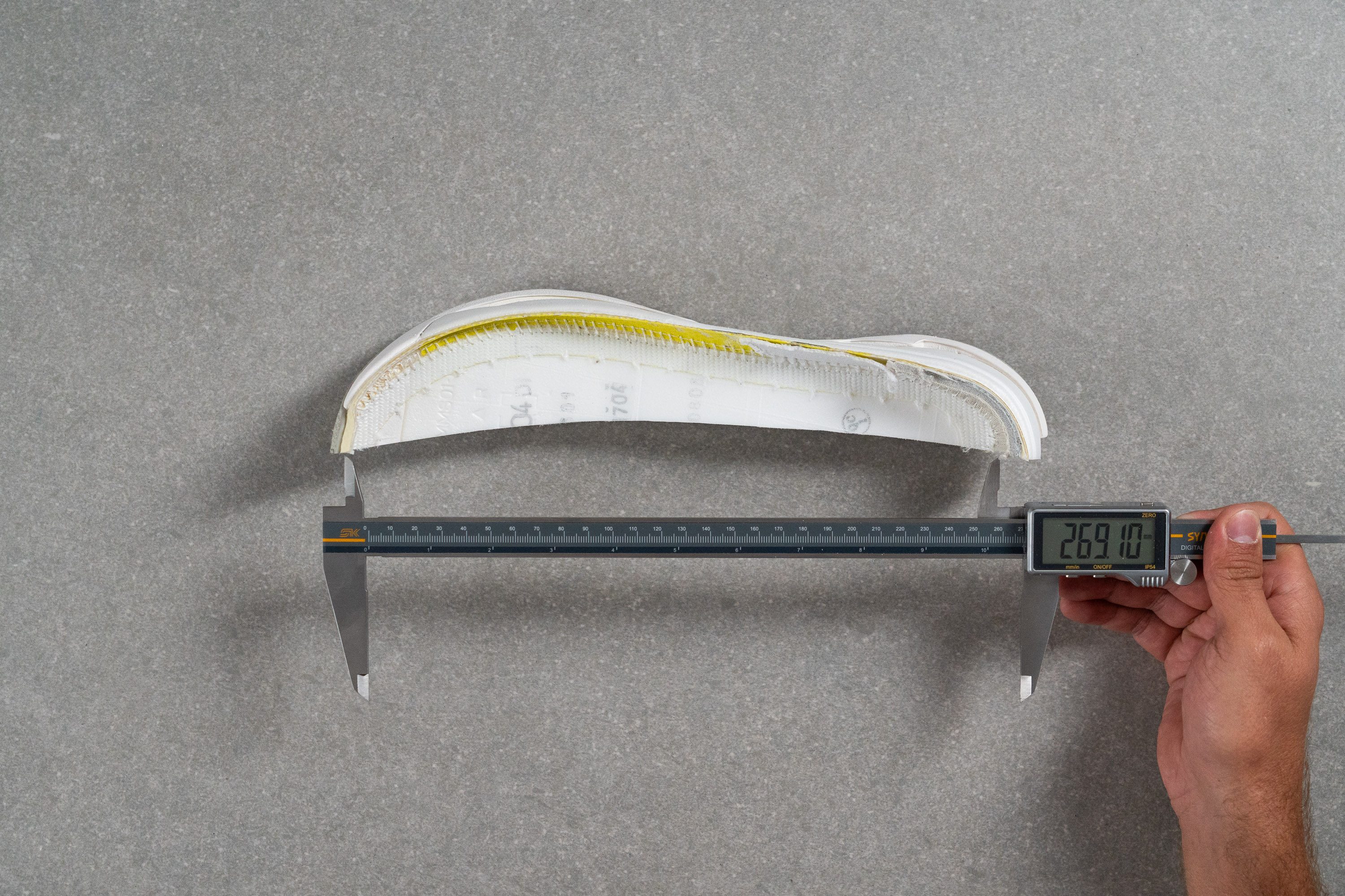 On Cloudultra 3 Internal length