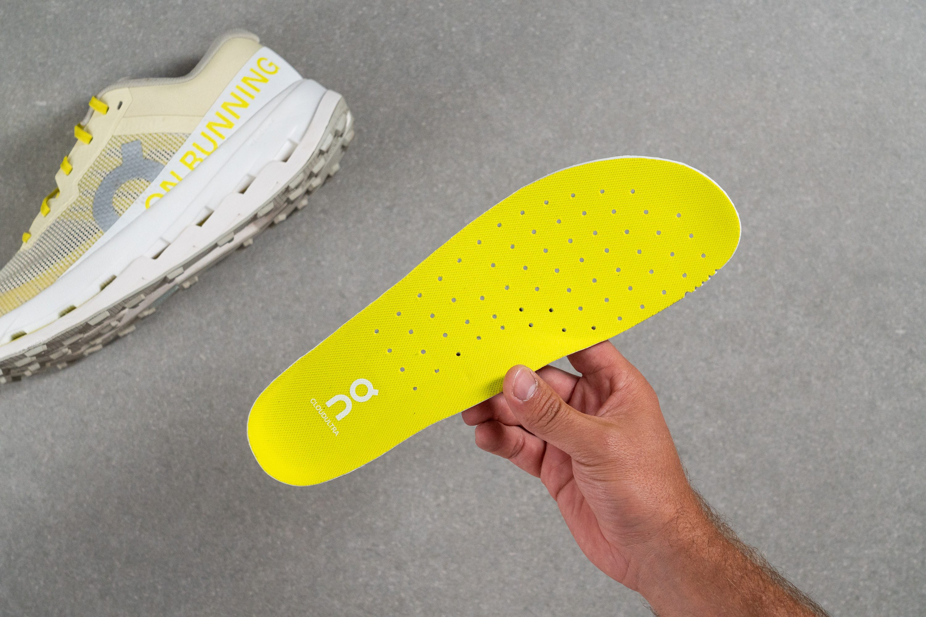 On Cloudultra 3 Removable insole