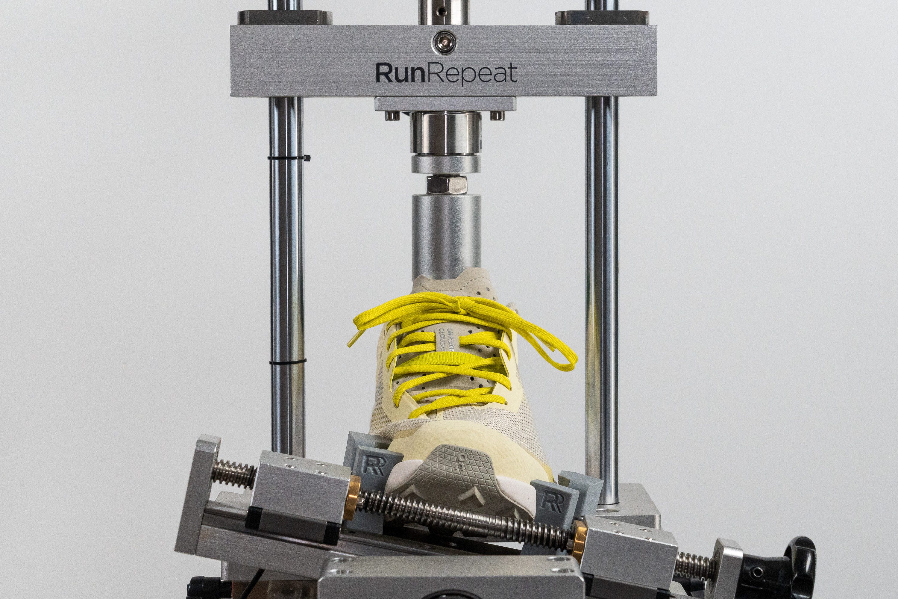 On Cloudultra 3 Torsional rigidity