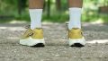 Salomon Aero Blaze 3 GRVL Lateral stability test