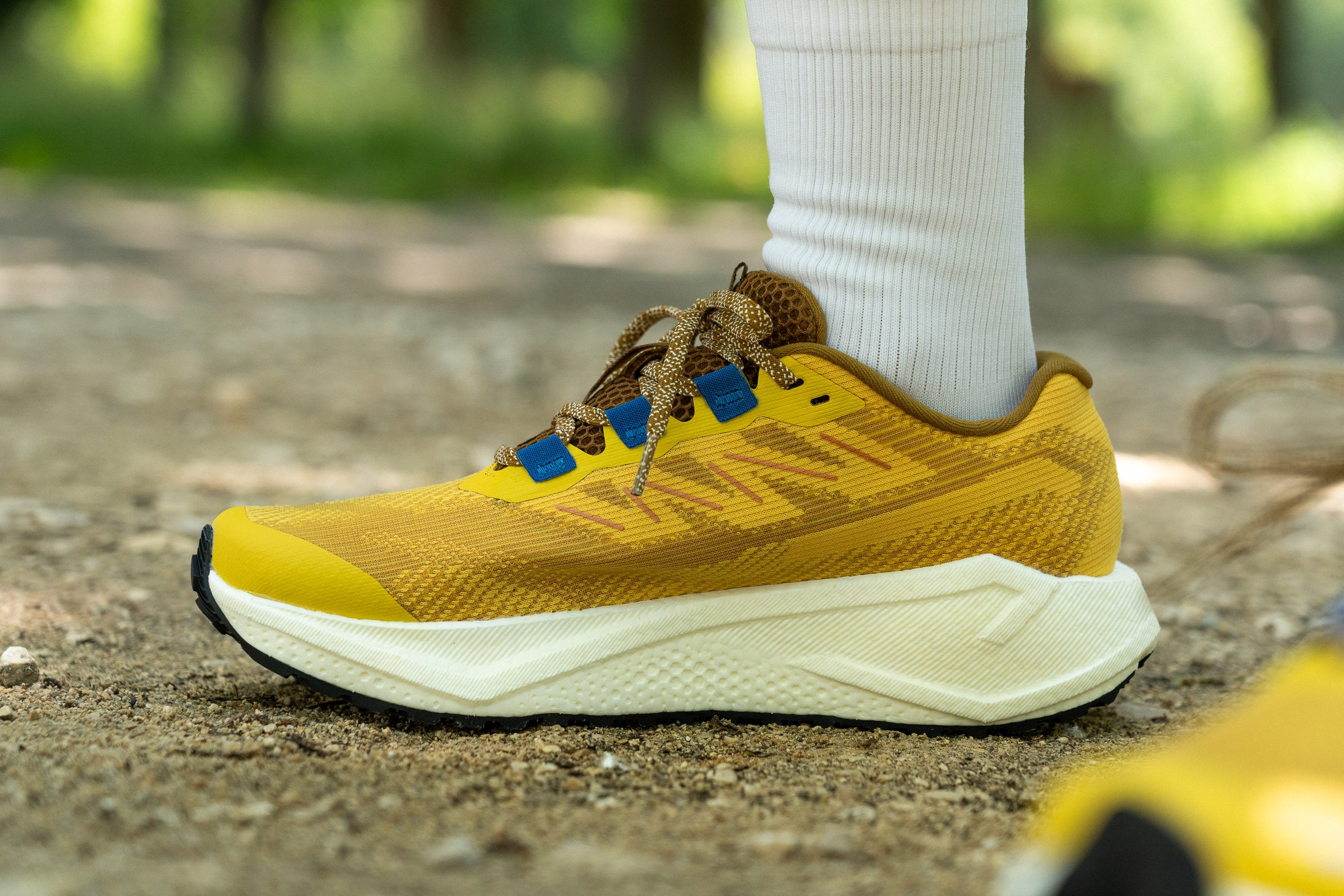 Salomon Aero Blaze 3 GRVL side