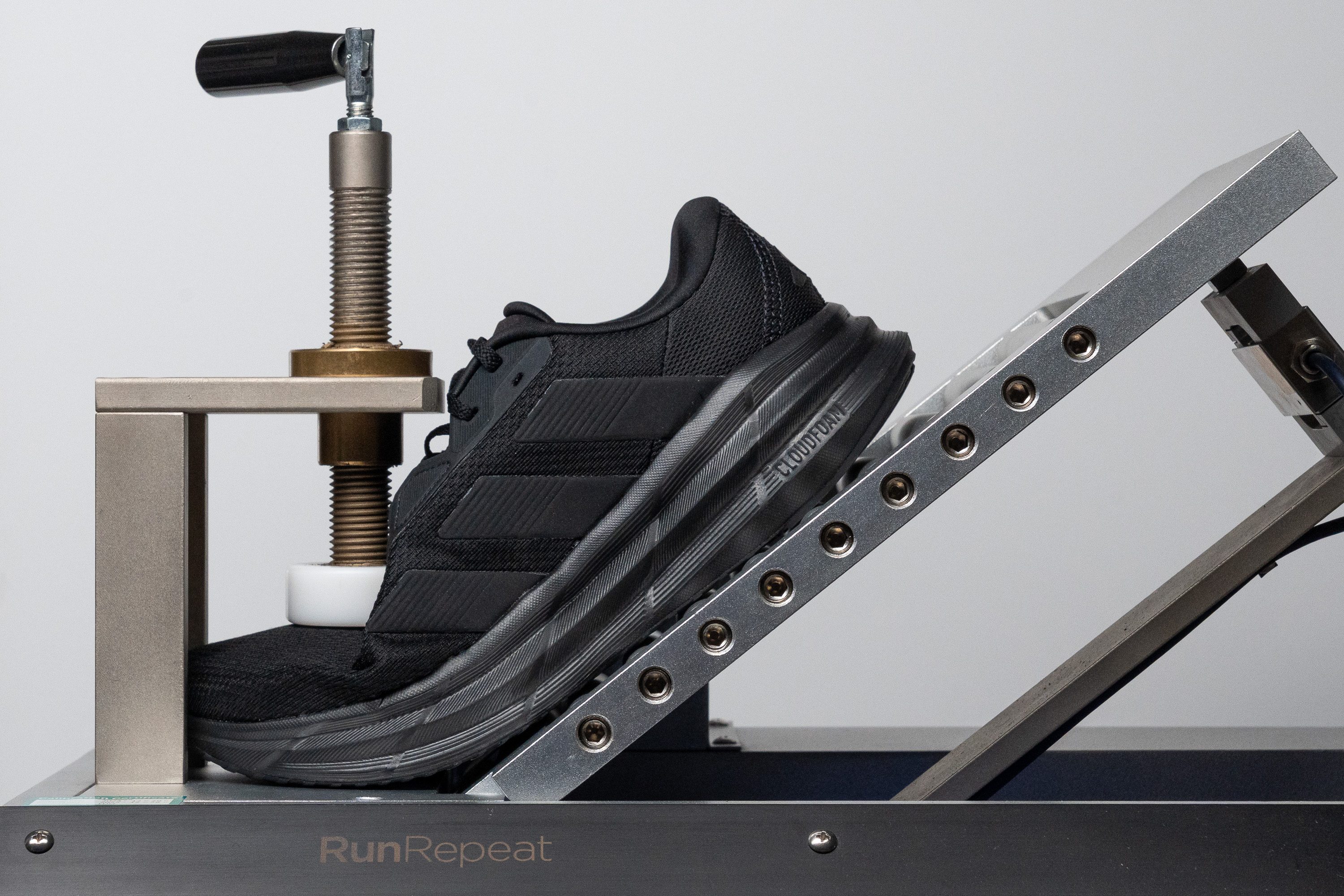 Adidas Galaxy 7 Flexibility / Stiffness