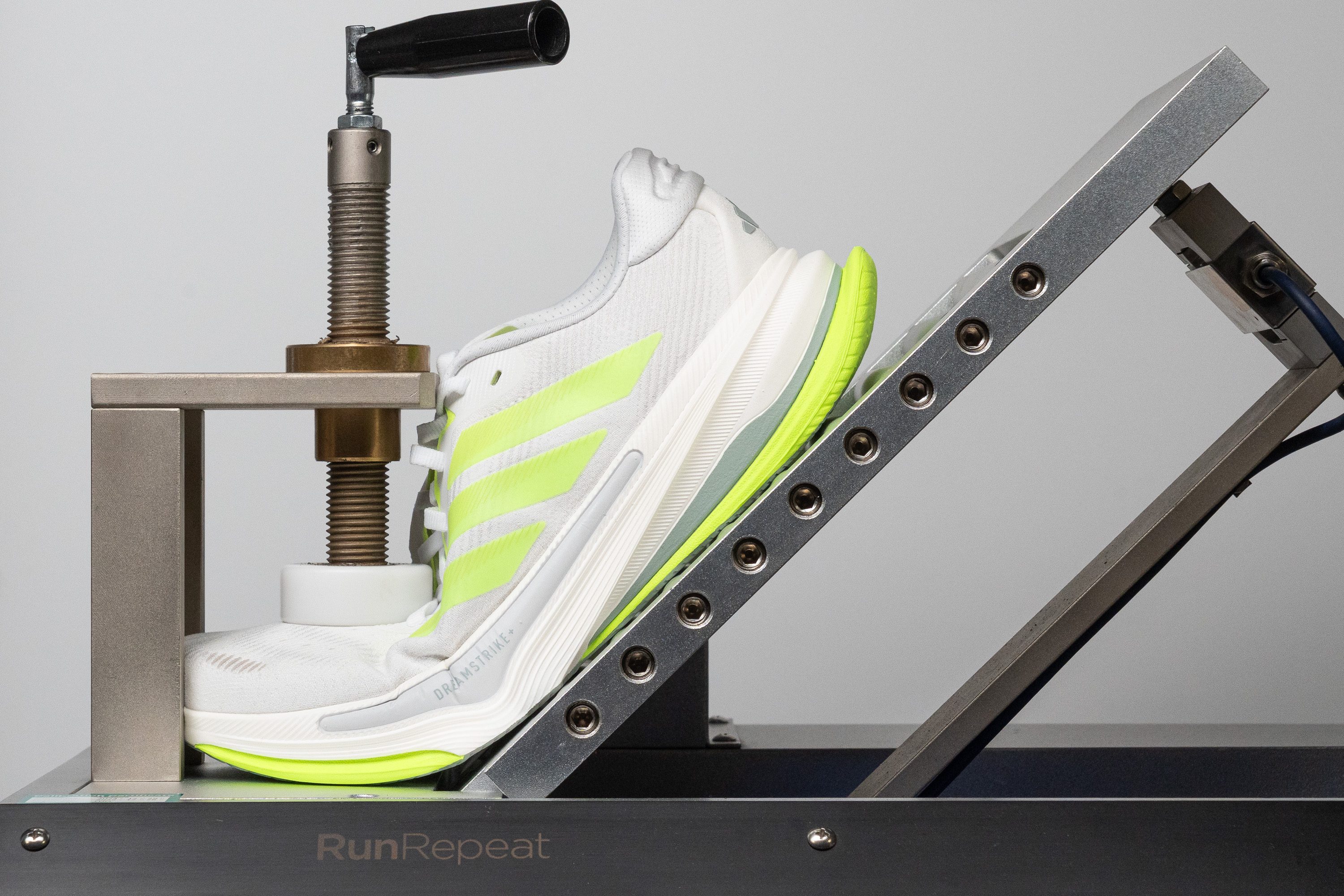 Adidas Supernova Prima 2 Flexibility / Stiffness