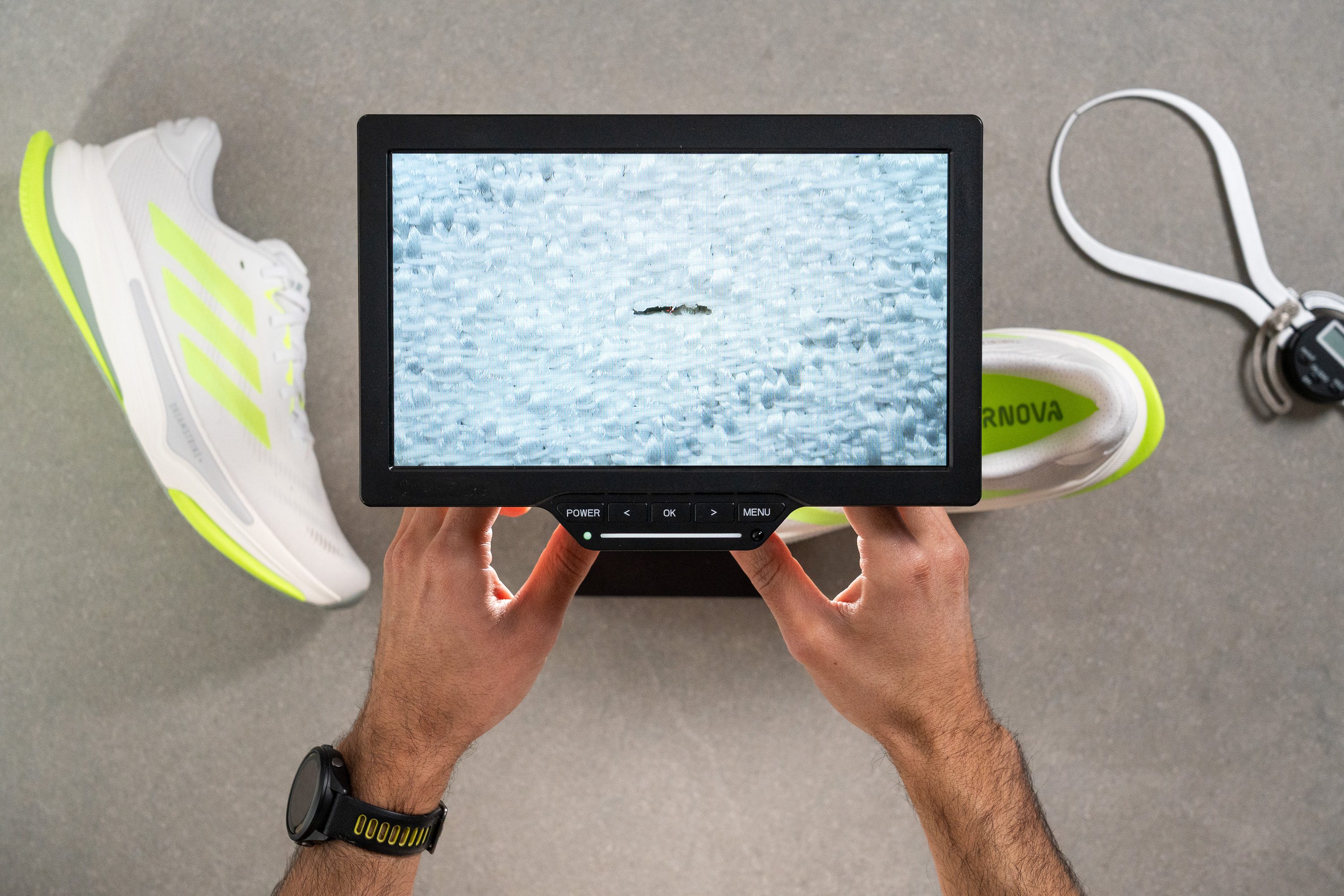 Adidas Supernova Prima 2 microscope