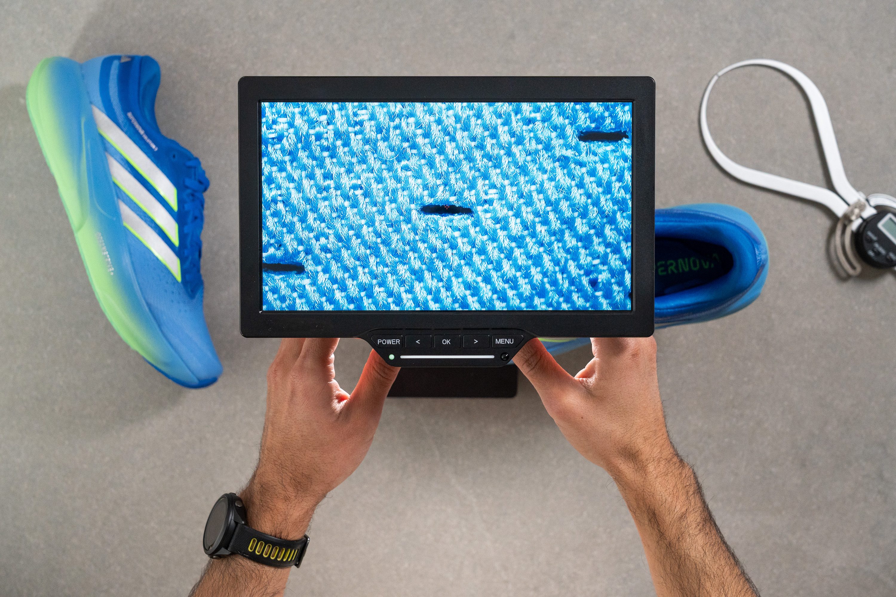 Adidas Supernova Solution 3 microscope