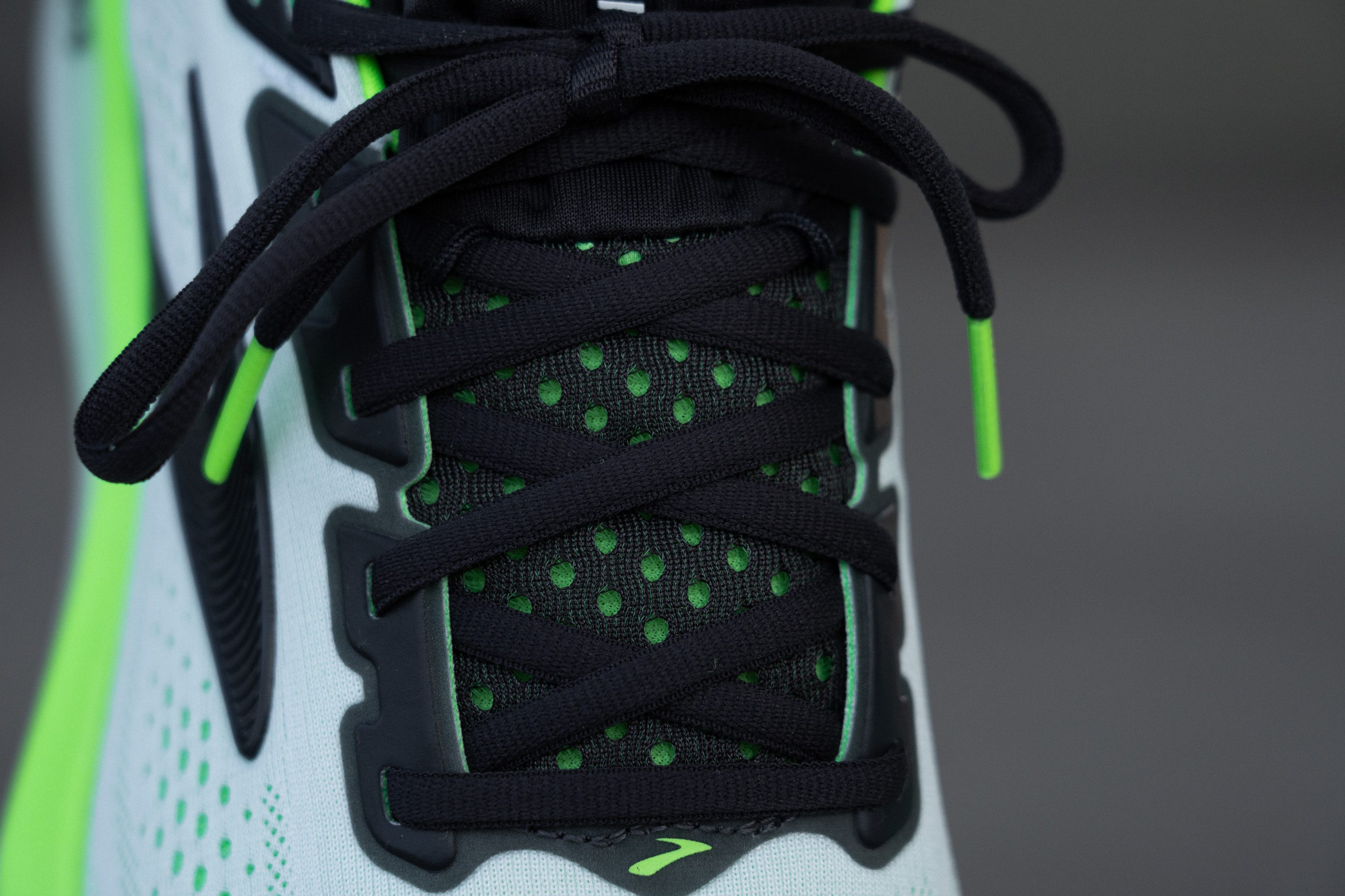 Brooks Glycerin 23 laces