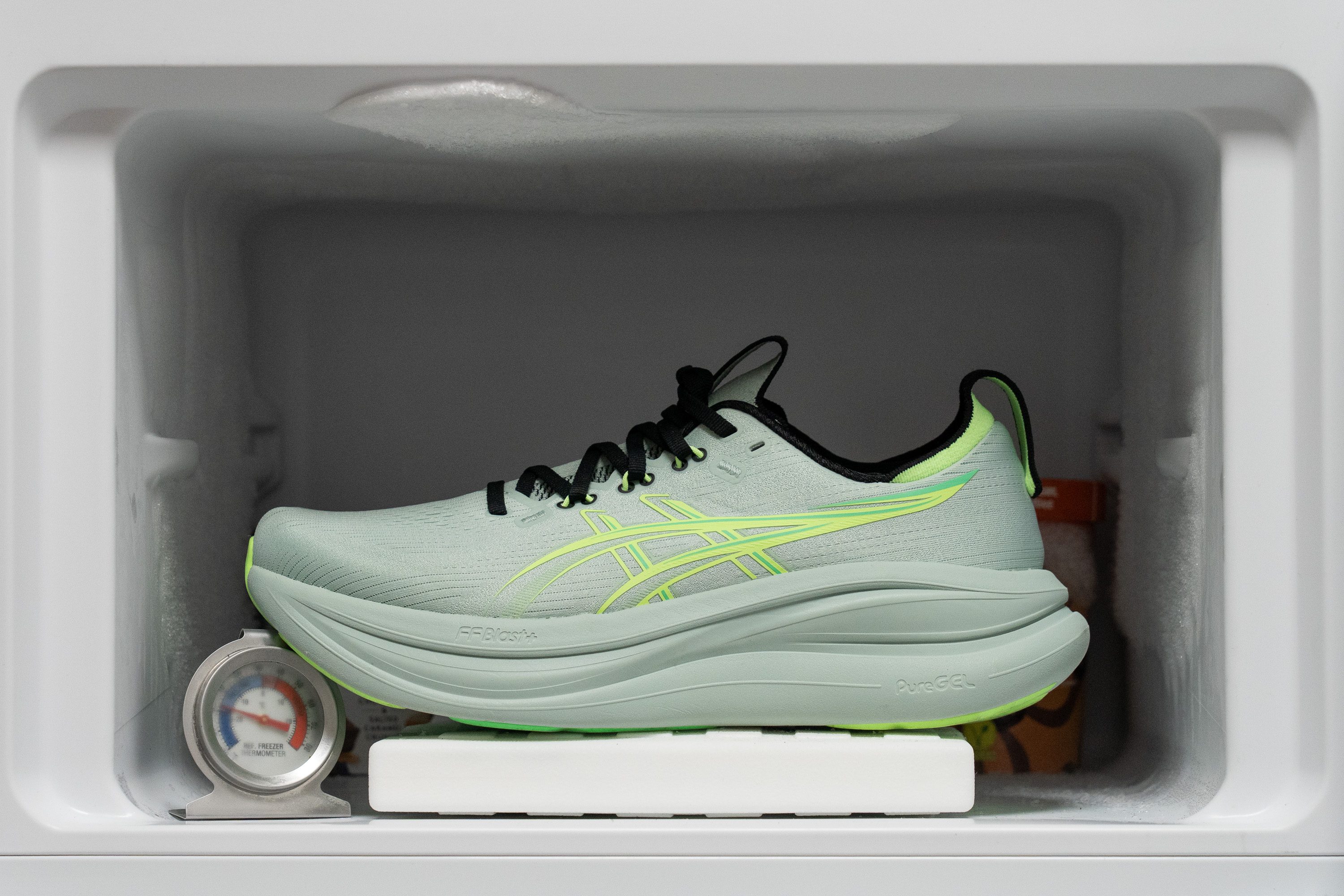 ASICS Gel Nimbus 28 Midsole softness in cold (%)