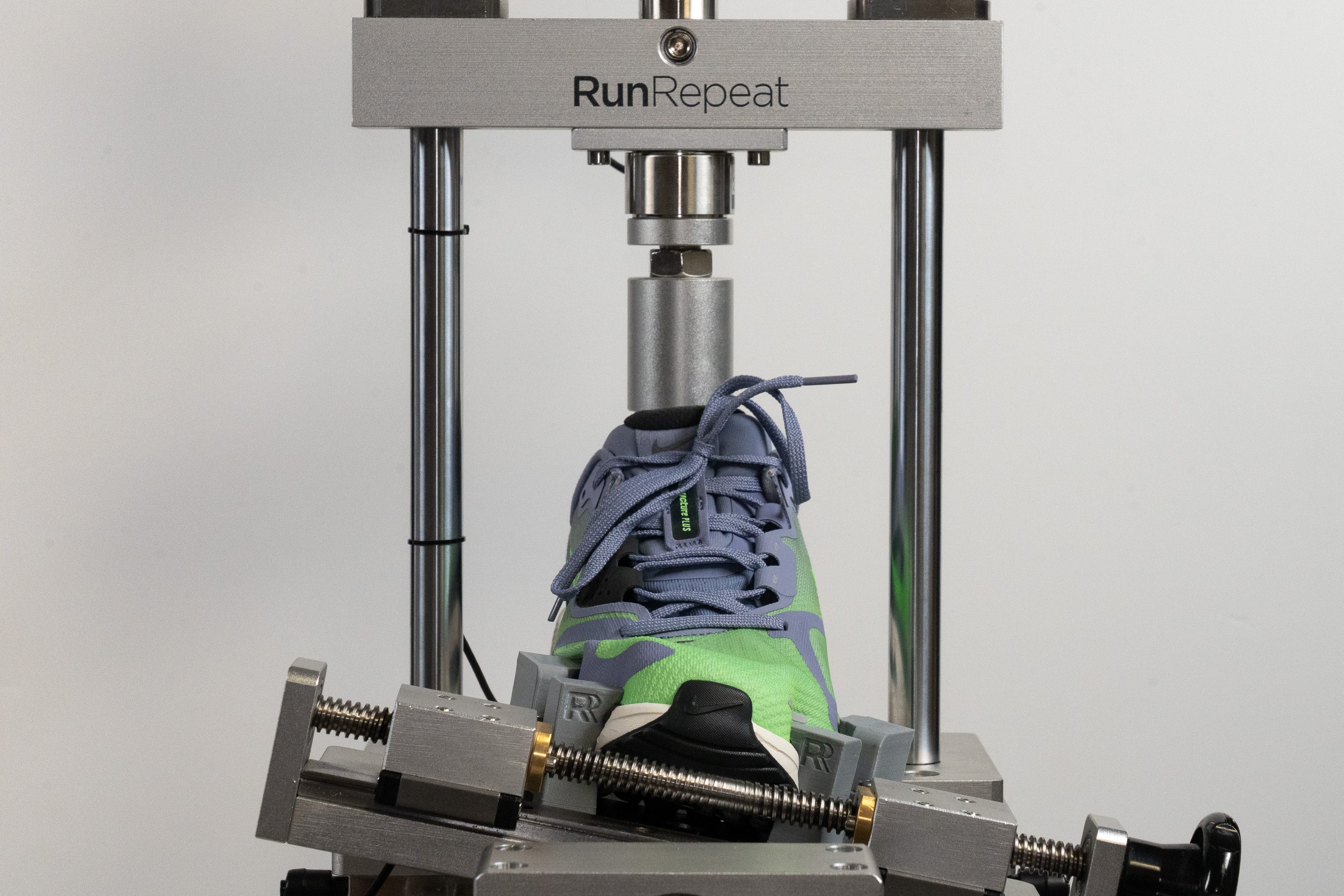 Nike Structure Plus Torsional rigidity