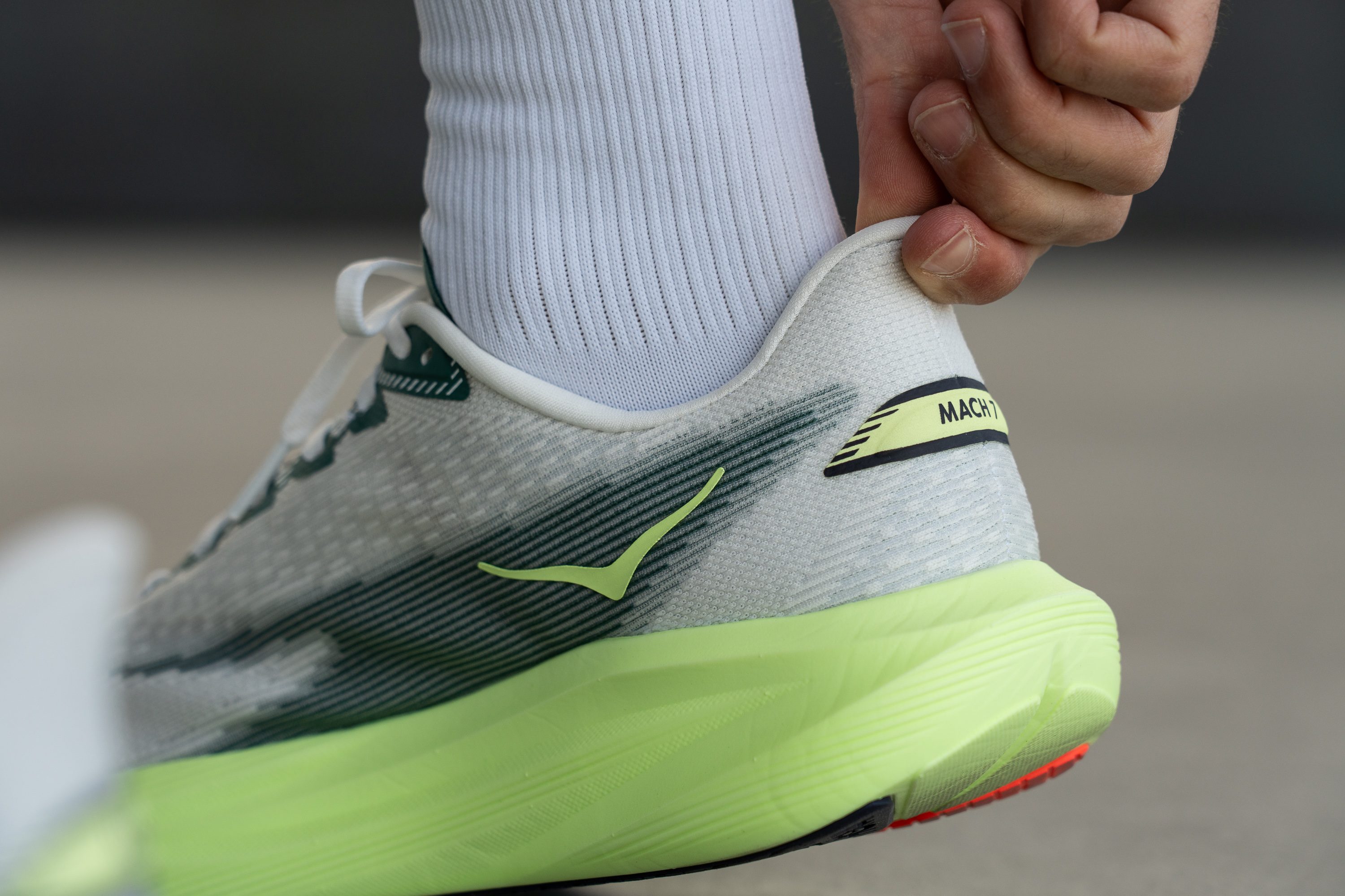 HOKA Mach 7 Heel tab