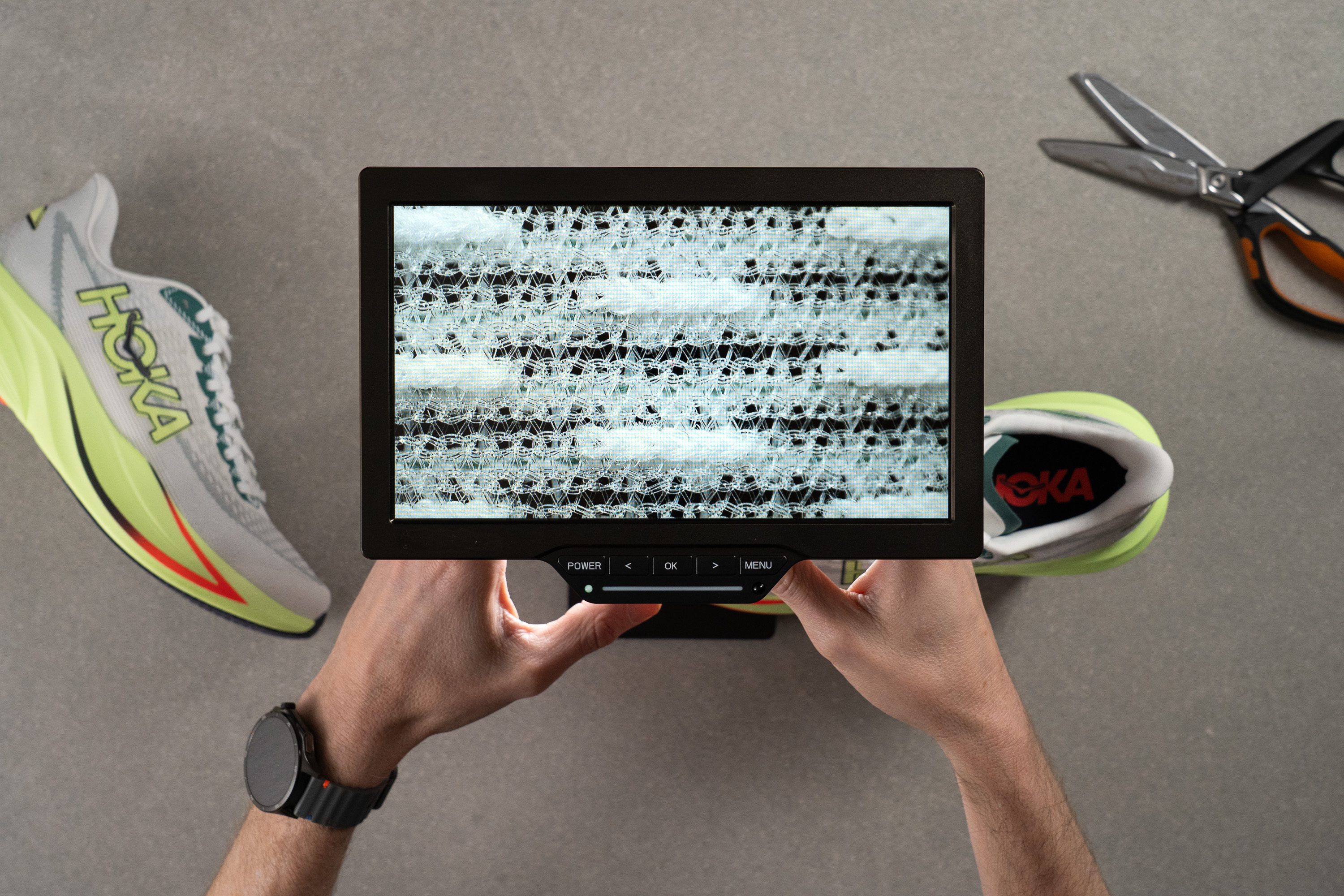 HOKA Mach 7 microscope