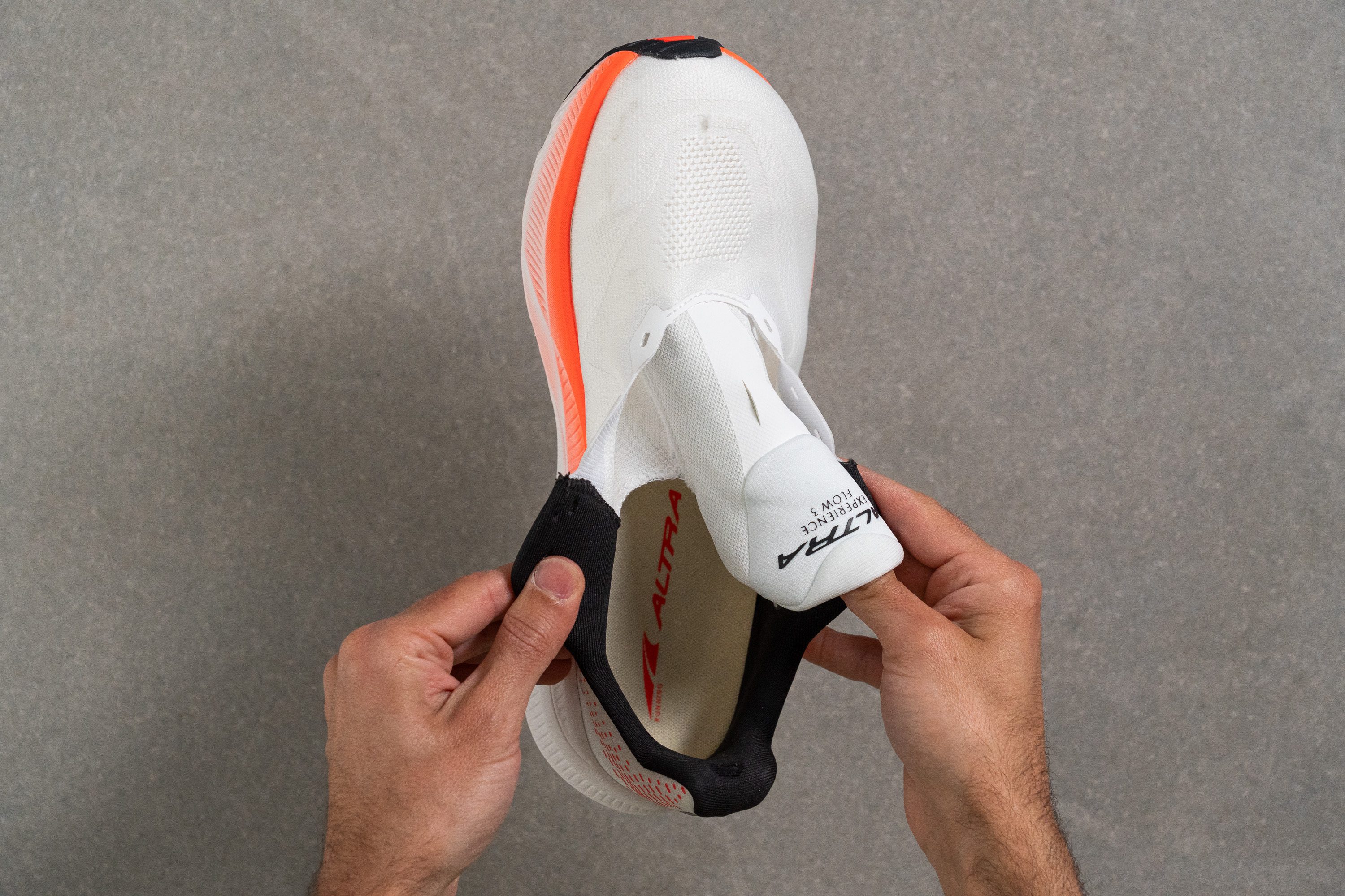 Altra Experience Flow 3 Tongue: gusset type