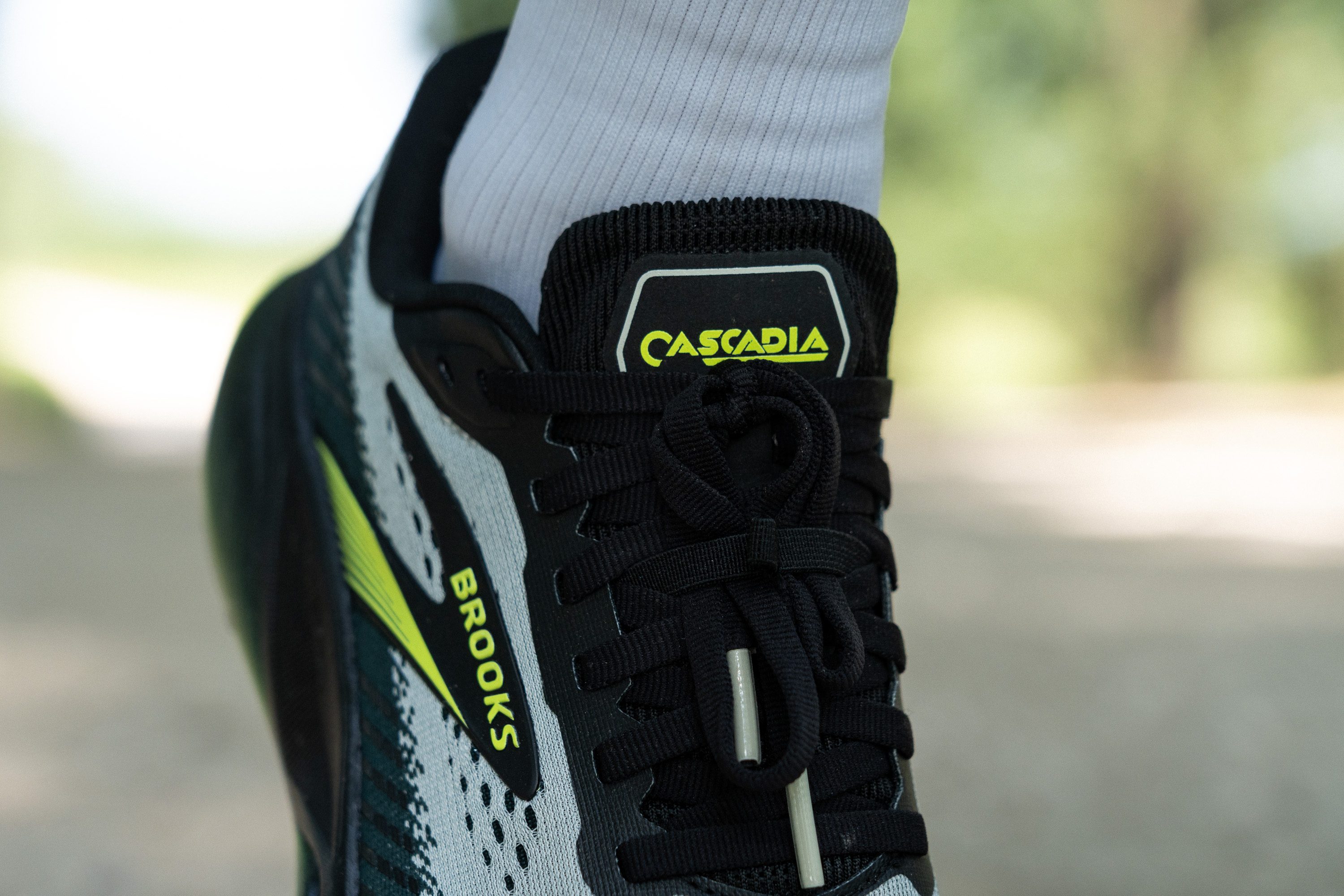 Brooks Cascadia 20 lacing