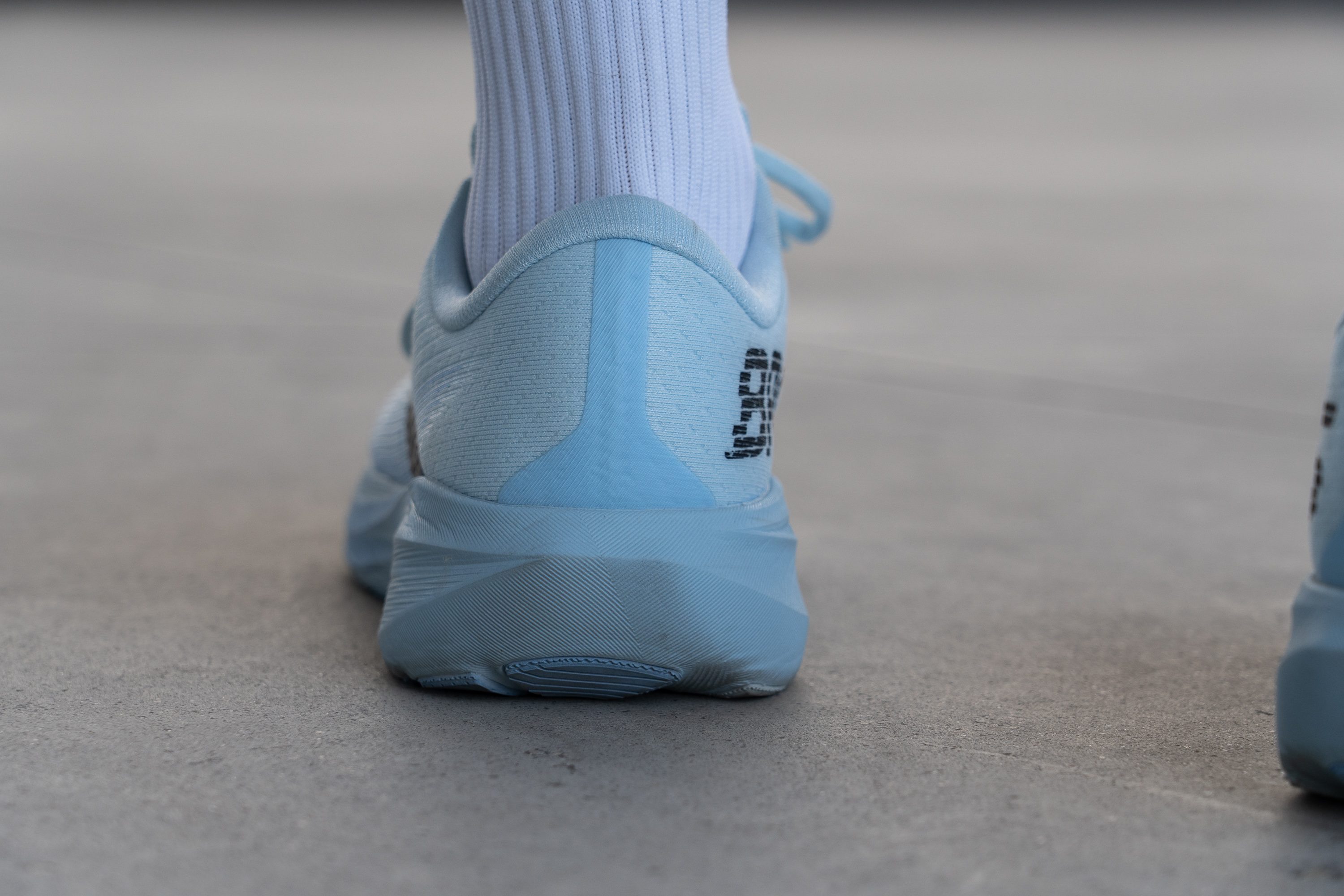 Brooks Ghost Amp Heel tab