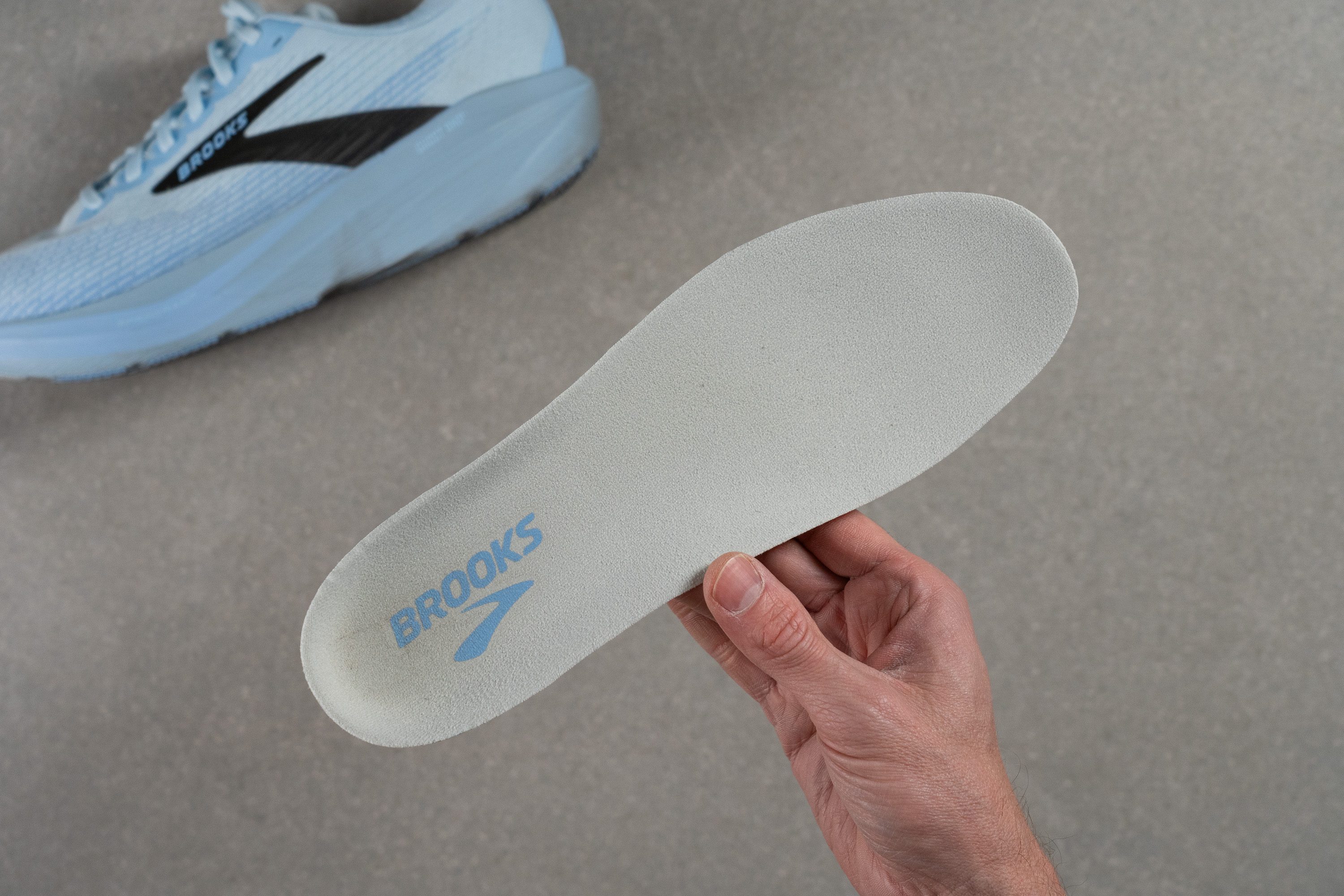 Brooks Ghost Amp Removable insole