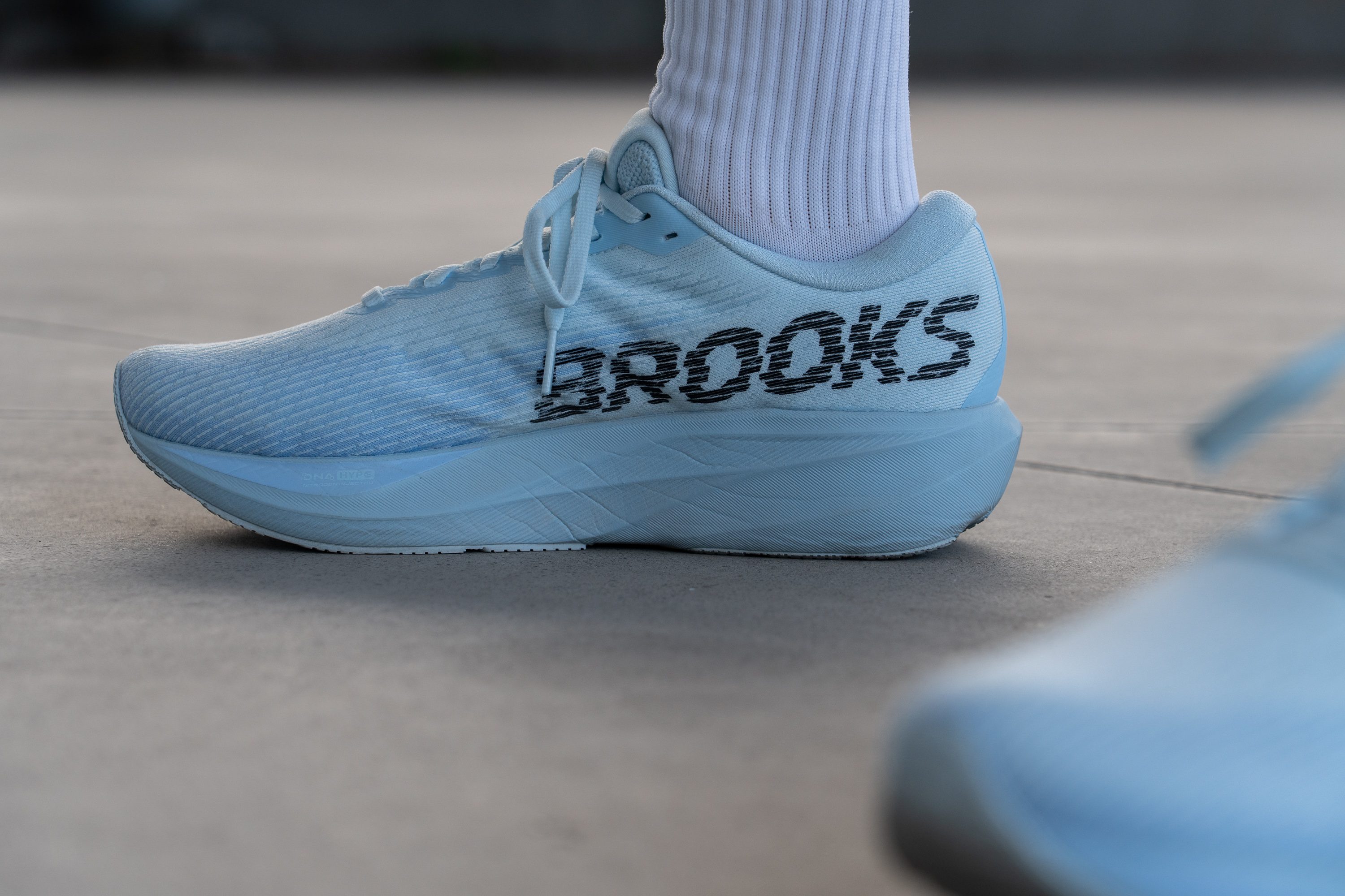 Brooks Ghost Amp side