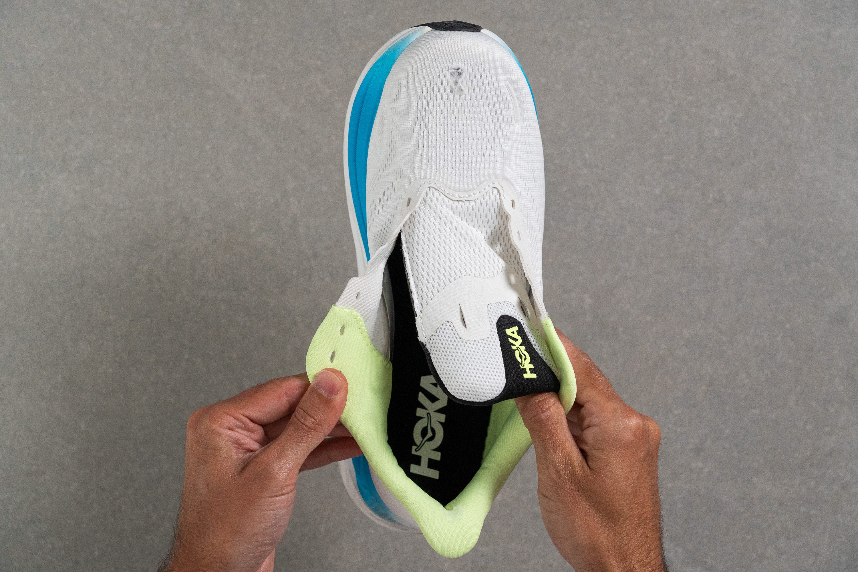 HOKA Clifton 11 Tongue: gusset type