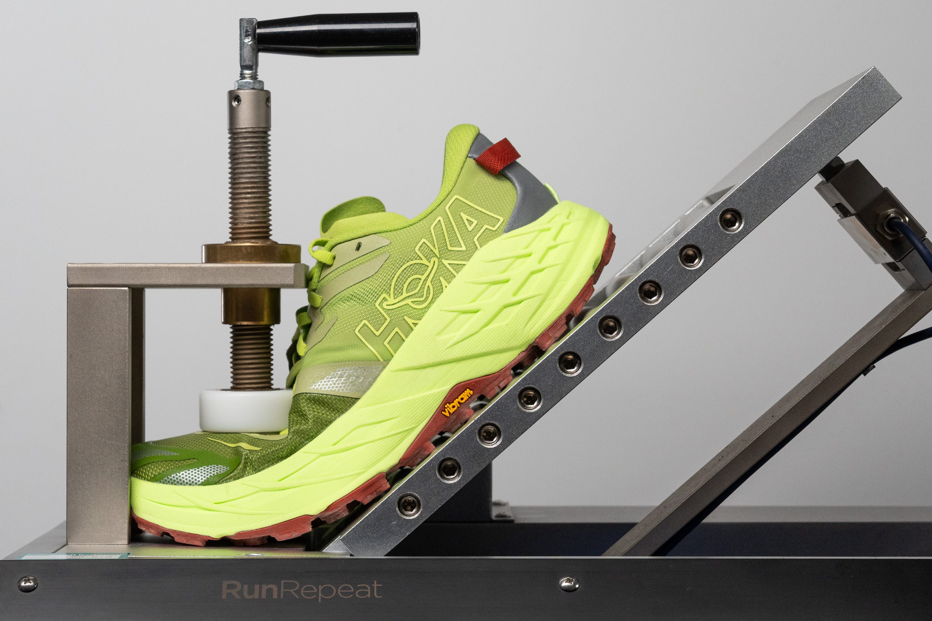 HOKA Speedgoat 7 Flexibility / Stiffness