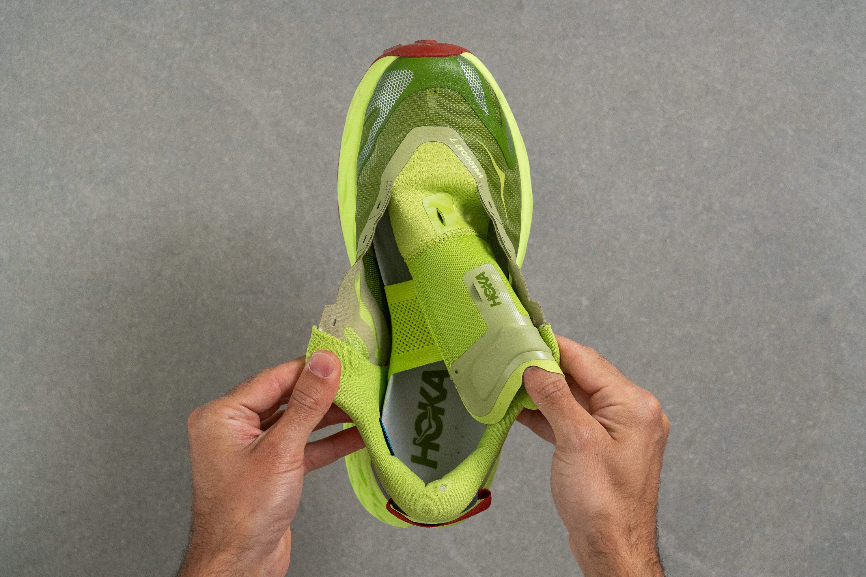 HOKA Speedgoat 7 Tongue: gusset type