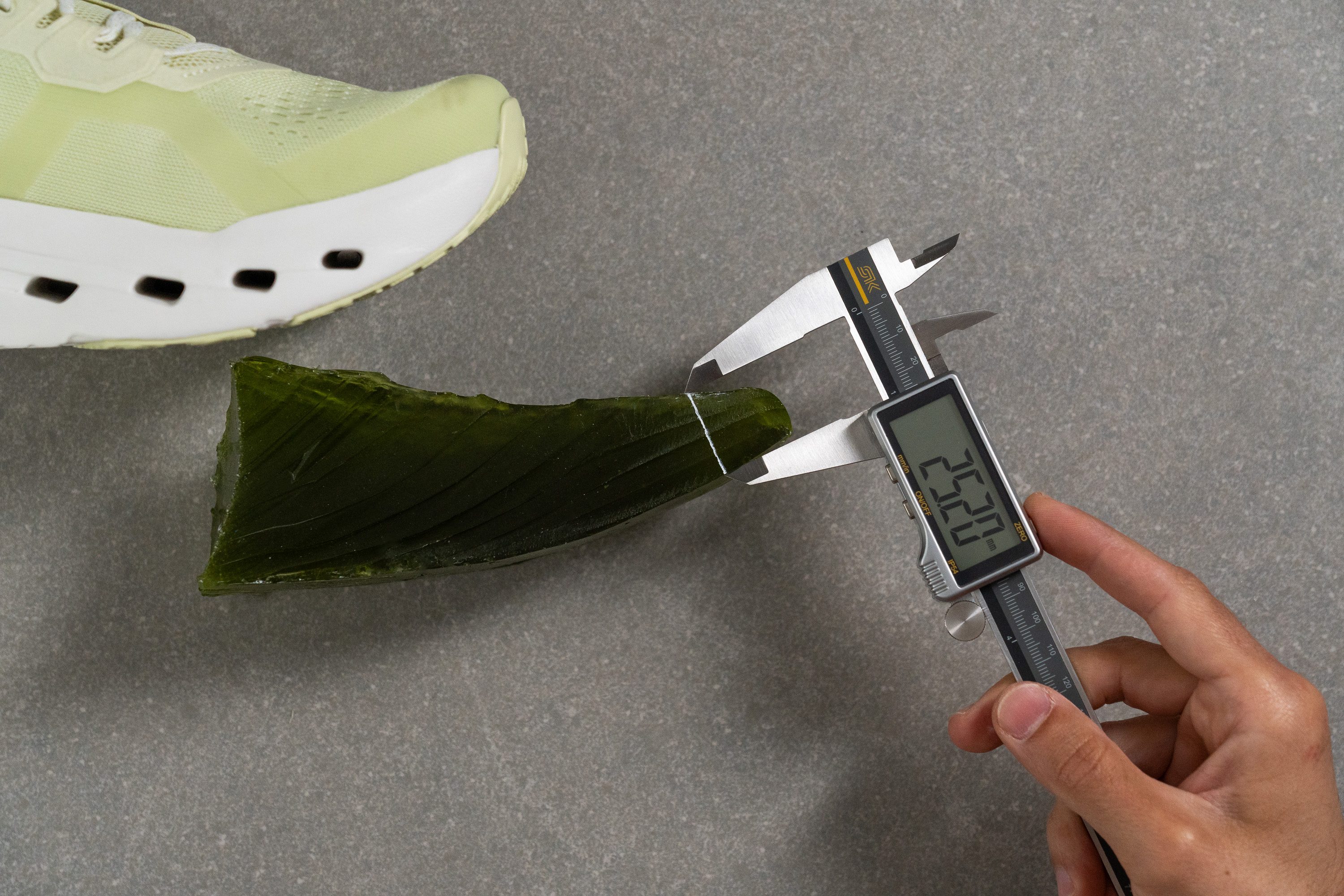 On Cloudrunner 3 Toebox height