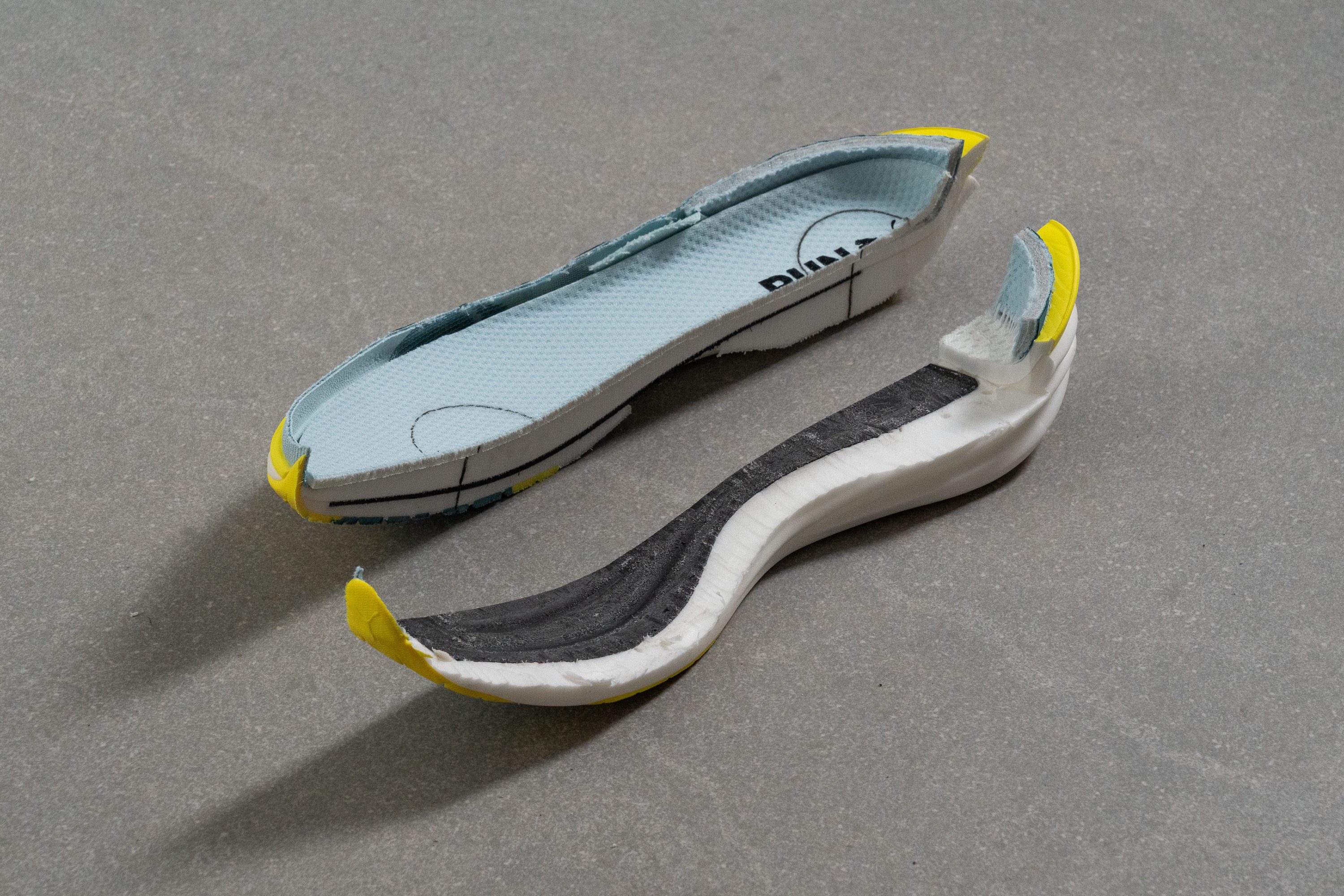PUMA Deviate Nitro 4 Plate