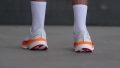 Skechers Aero Razor Lateral stability test