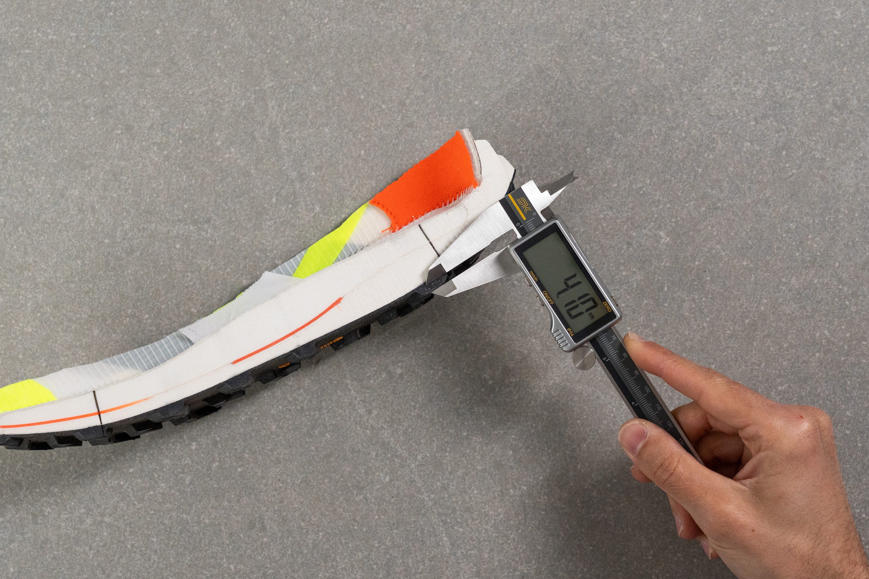 Adidas Terrex Agravic TT Lug depth