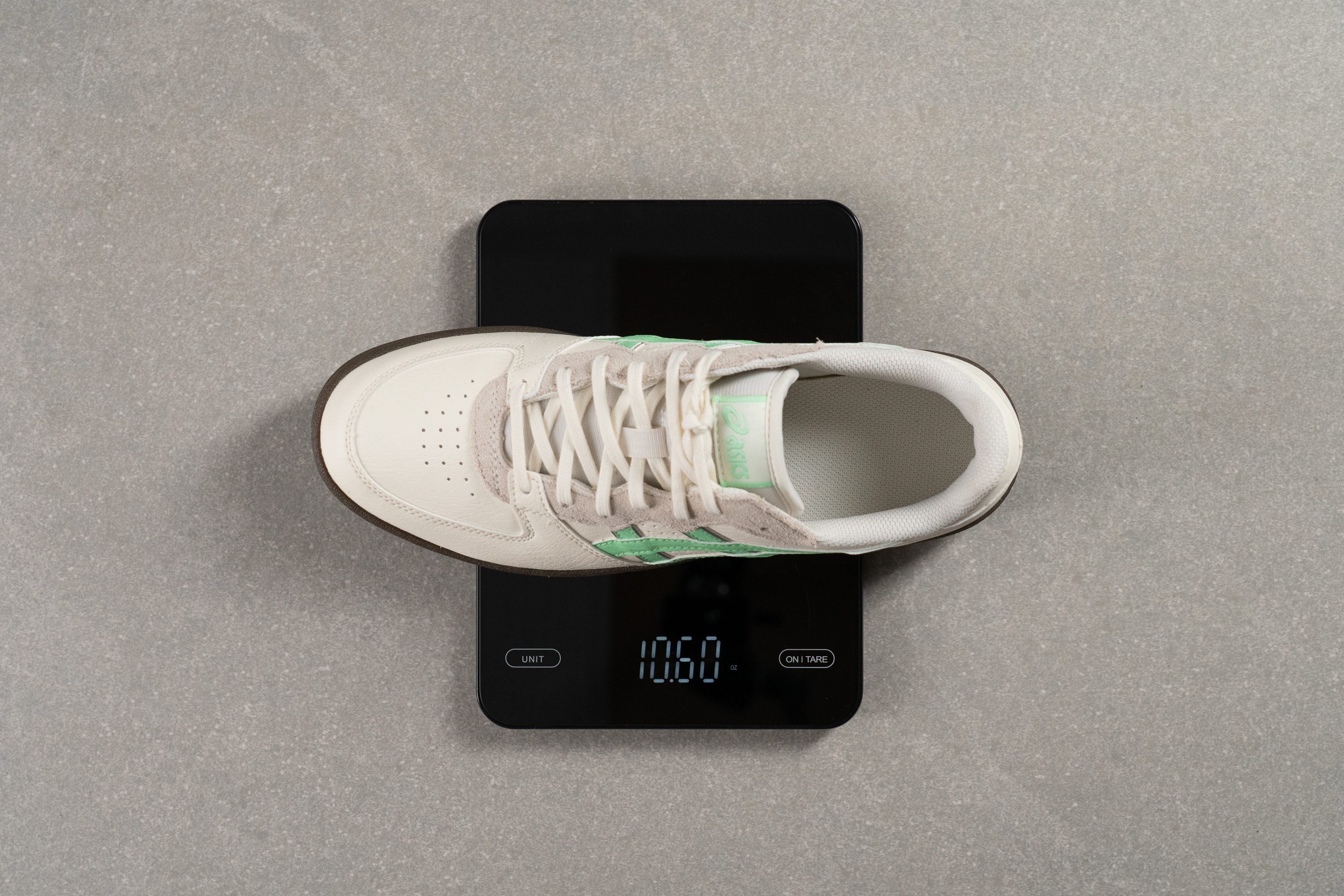 ASICS Skyhand OG Weight