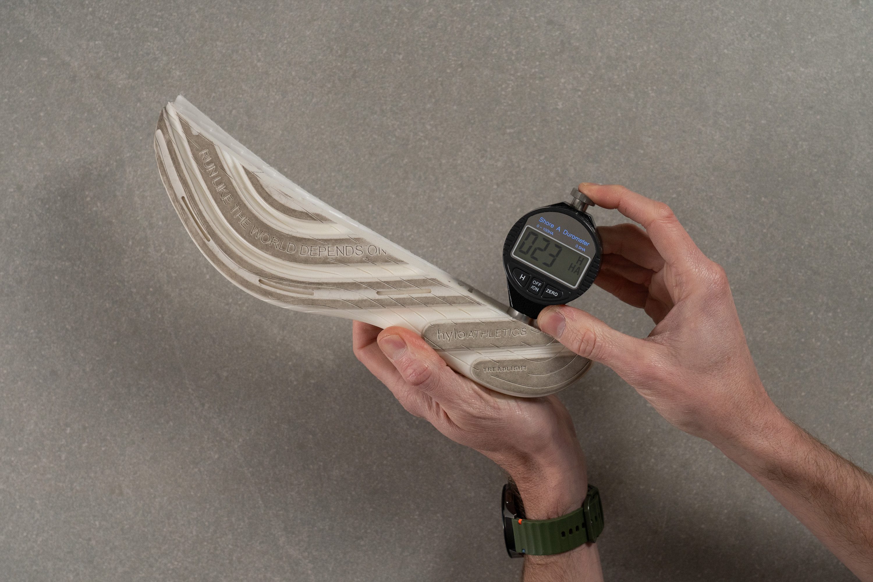 Hylo Athletics Axis Midsole softness