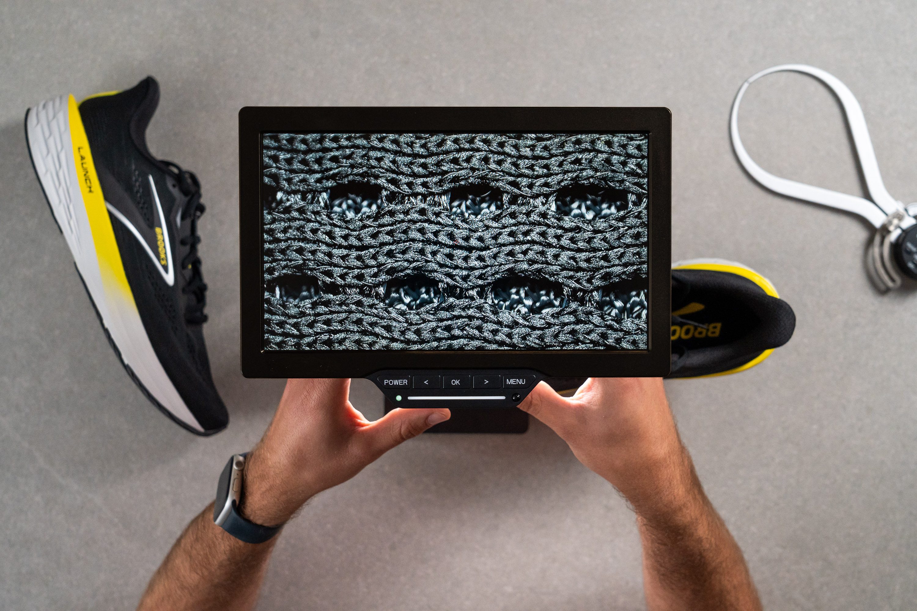 Brooks Launch 12 mesh